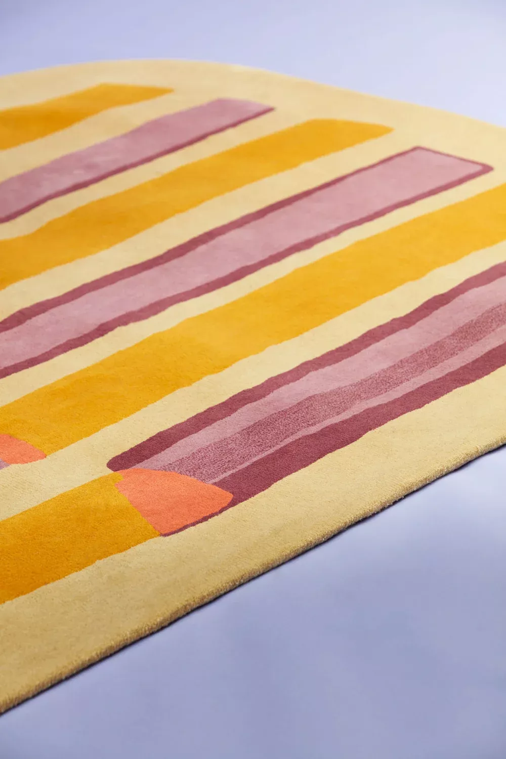 Parays Rug yellow-violett Kartell
