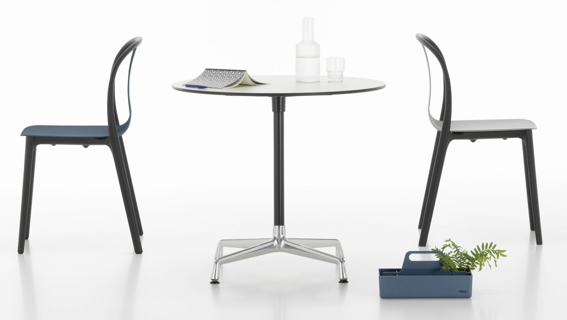Eames Contract Table round Ø80 cm Vitra