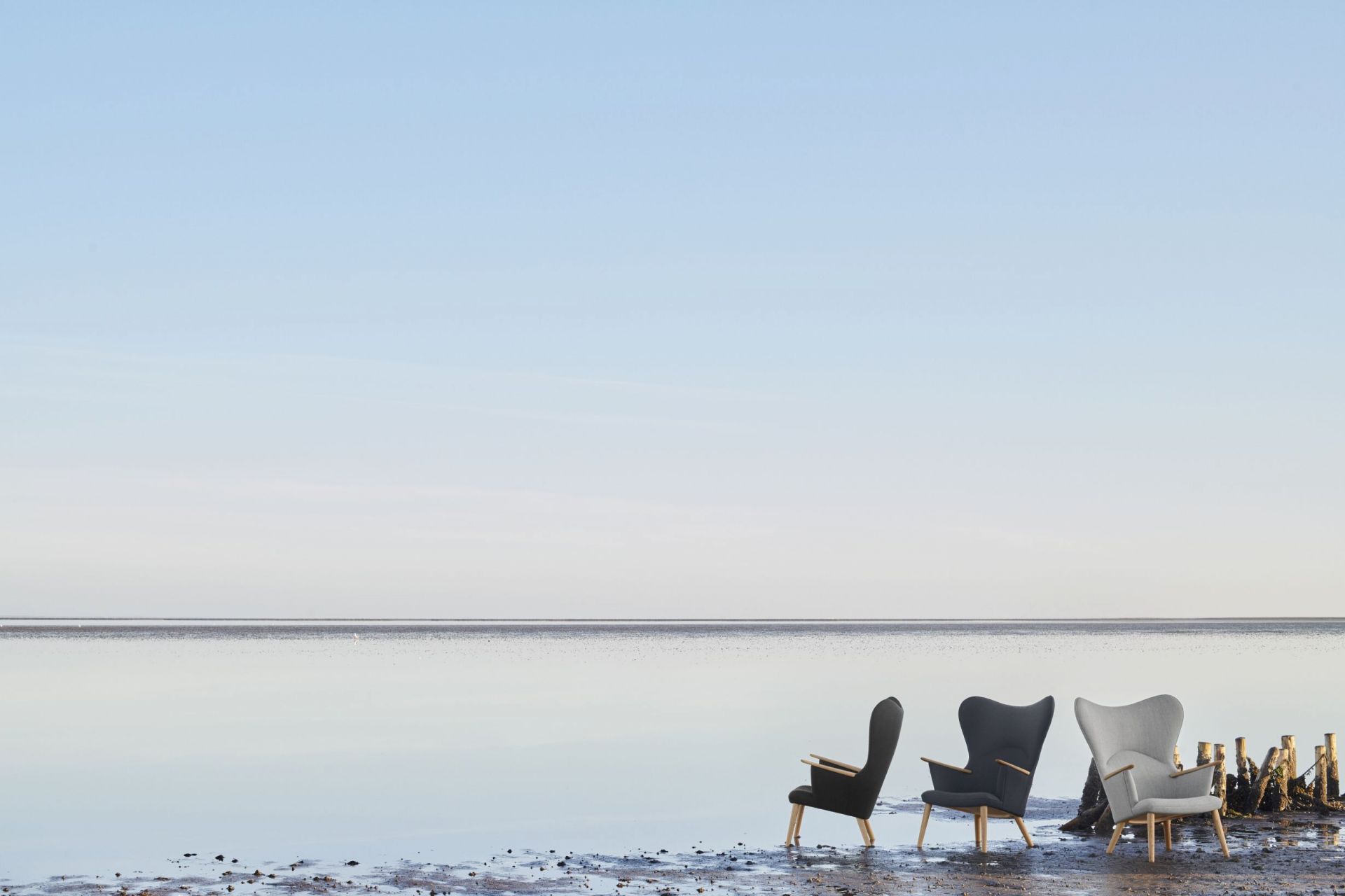CH78 Mama Bear Lounge Chair Fiord 0991 Carl Hansen & Søn