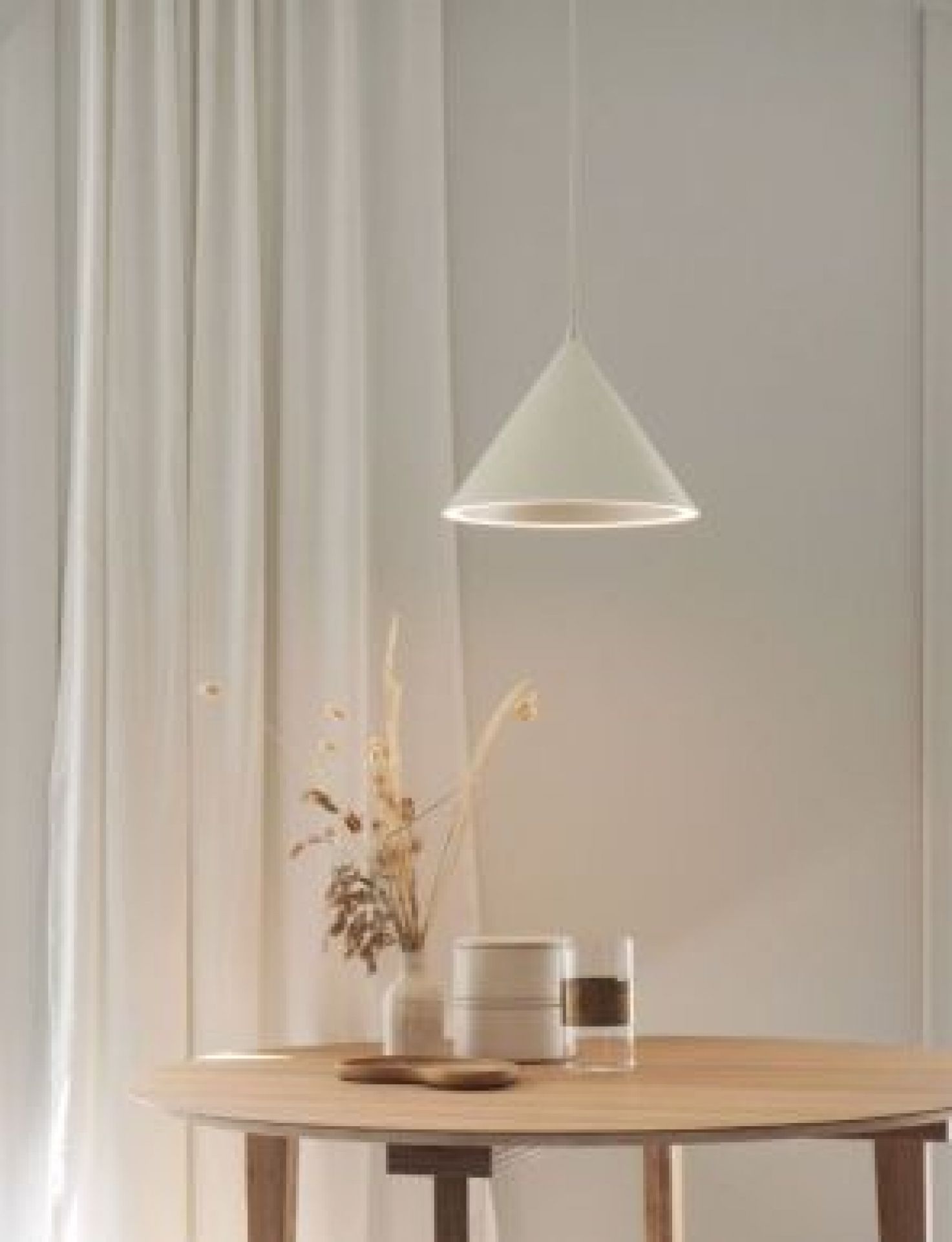 Annular Pendant Woud