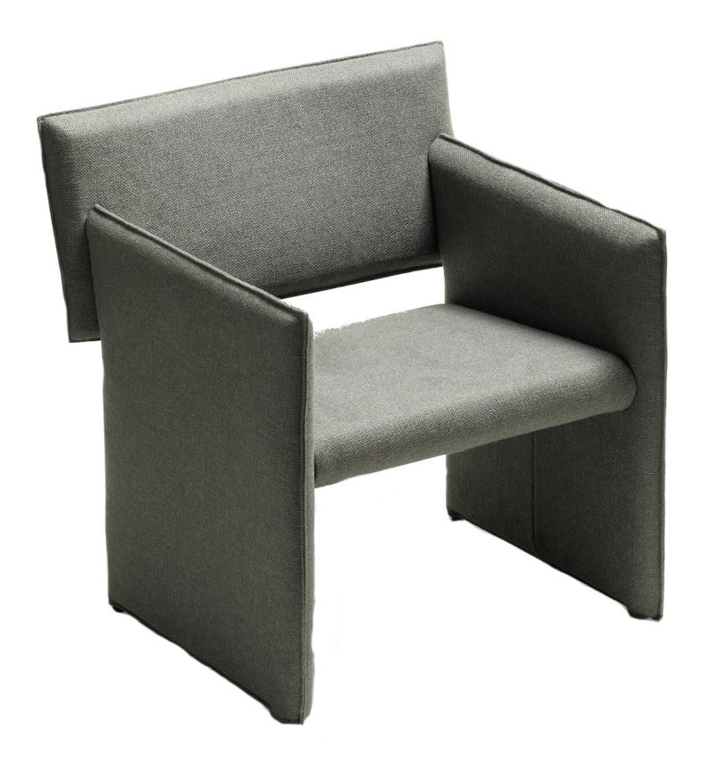 Noto Armchair with cheeks Cor