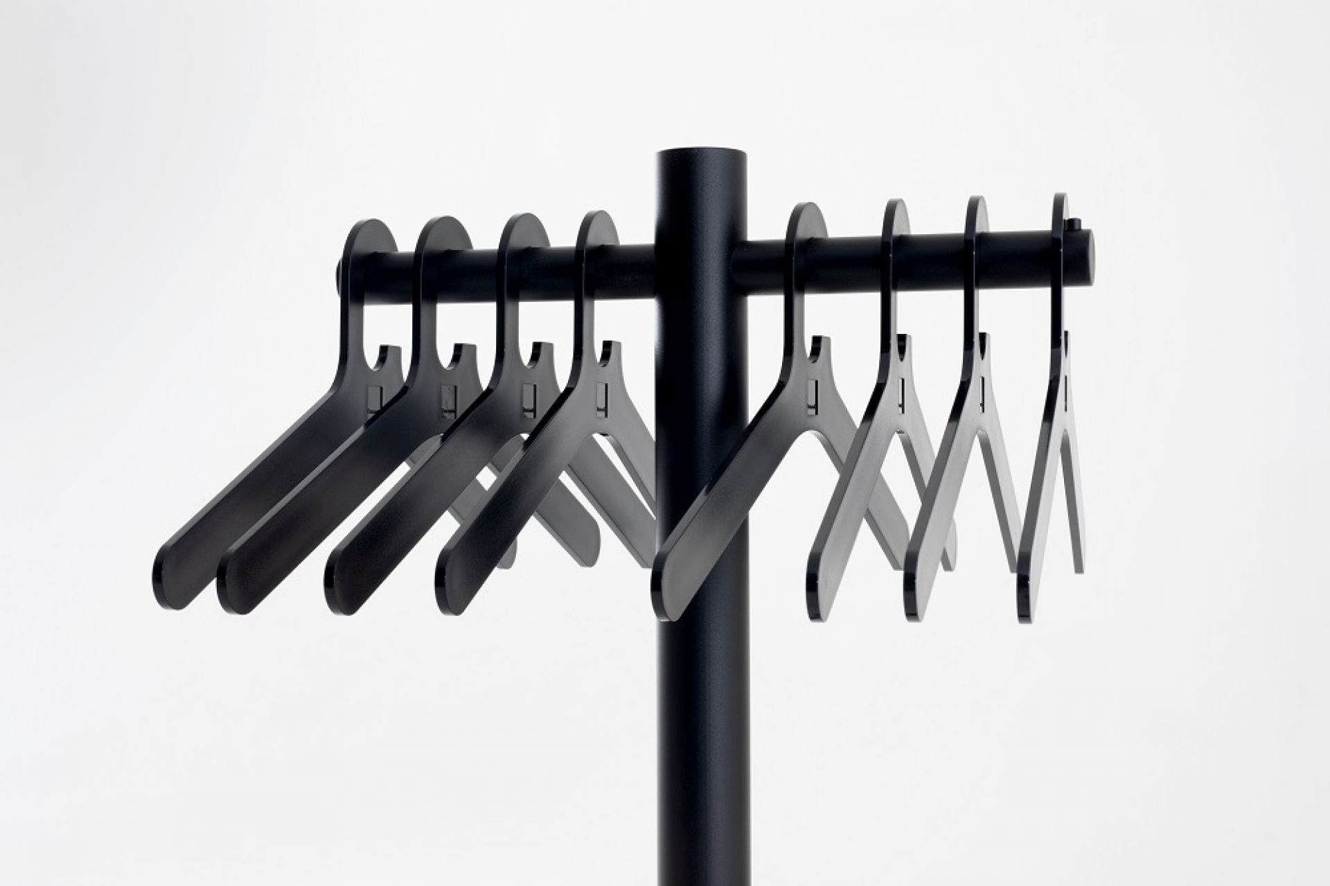 Pole Coat stand Cascando