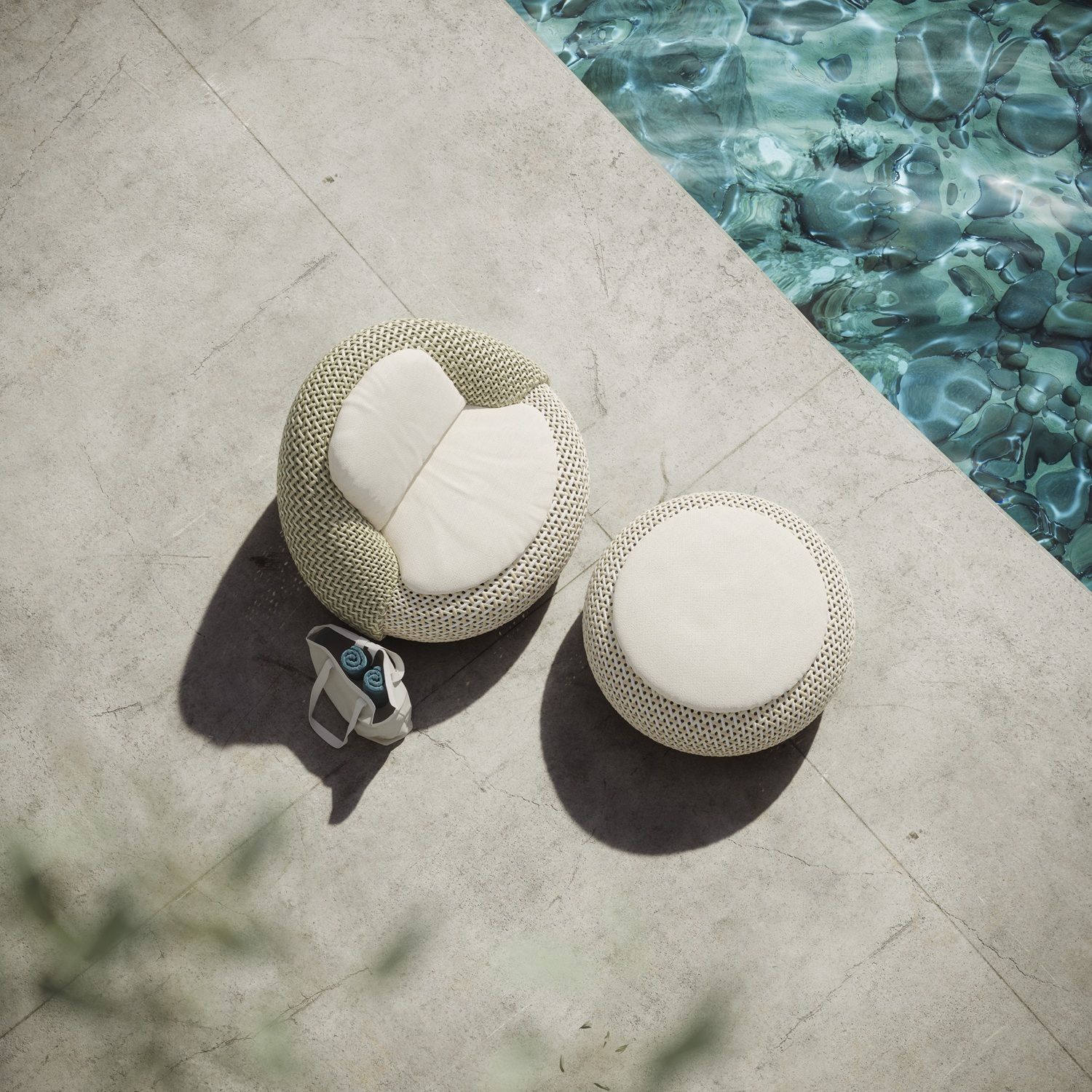 ATOLO Outdoor Footstool Dedon
