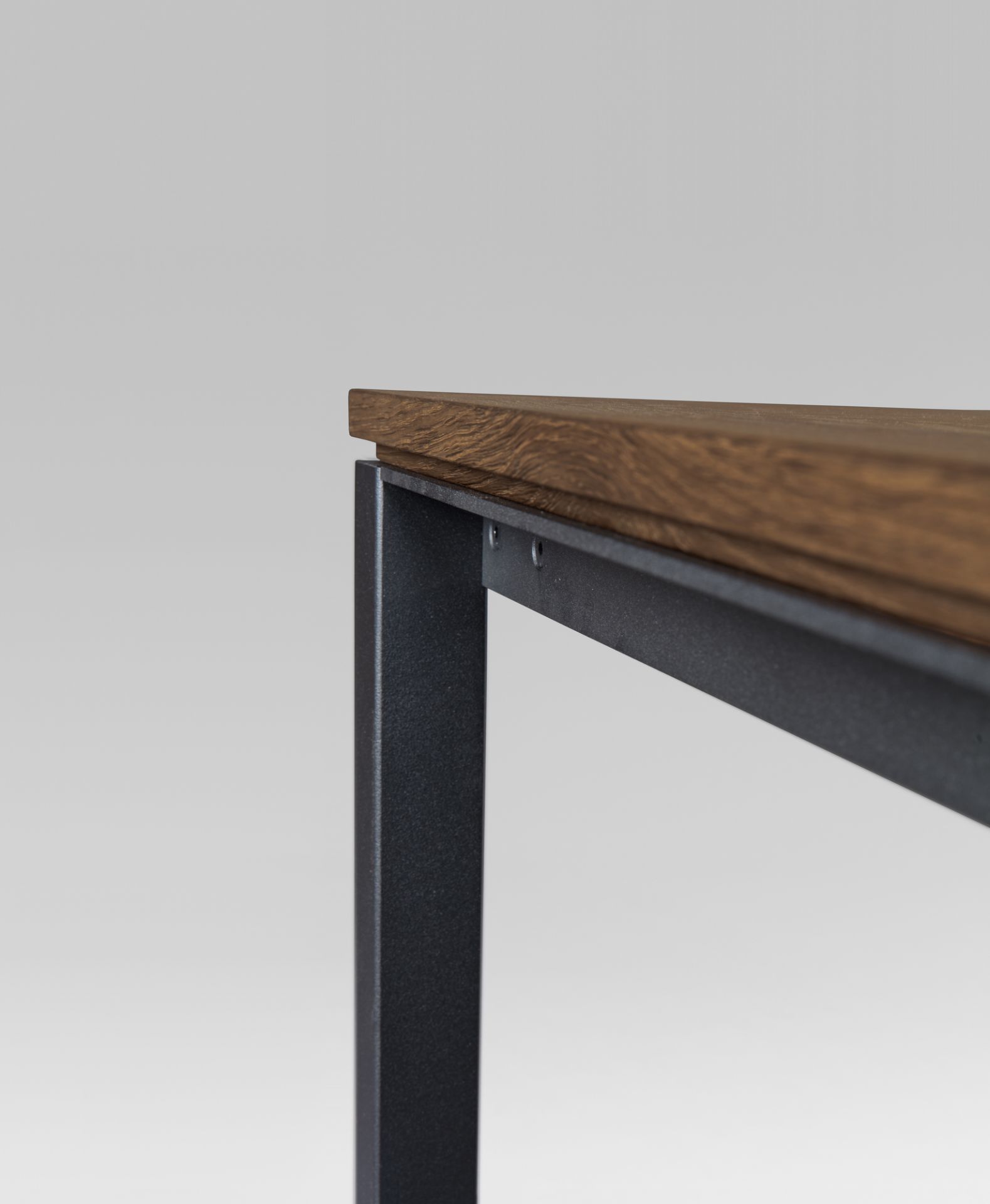 S 600 Table smoked oak Janua