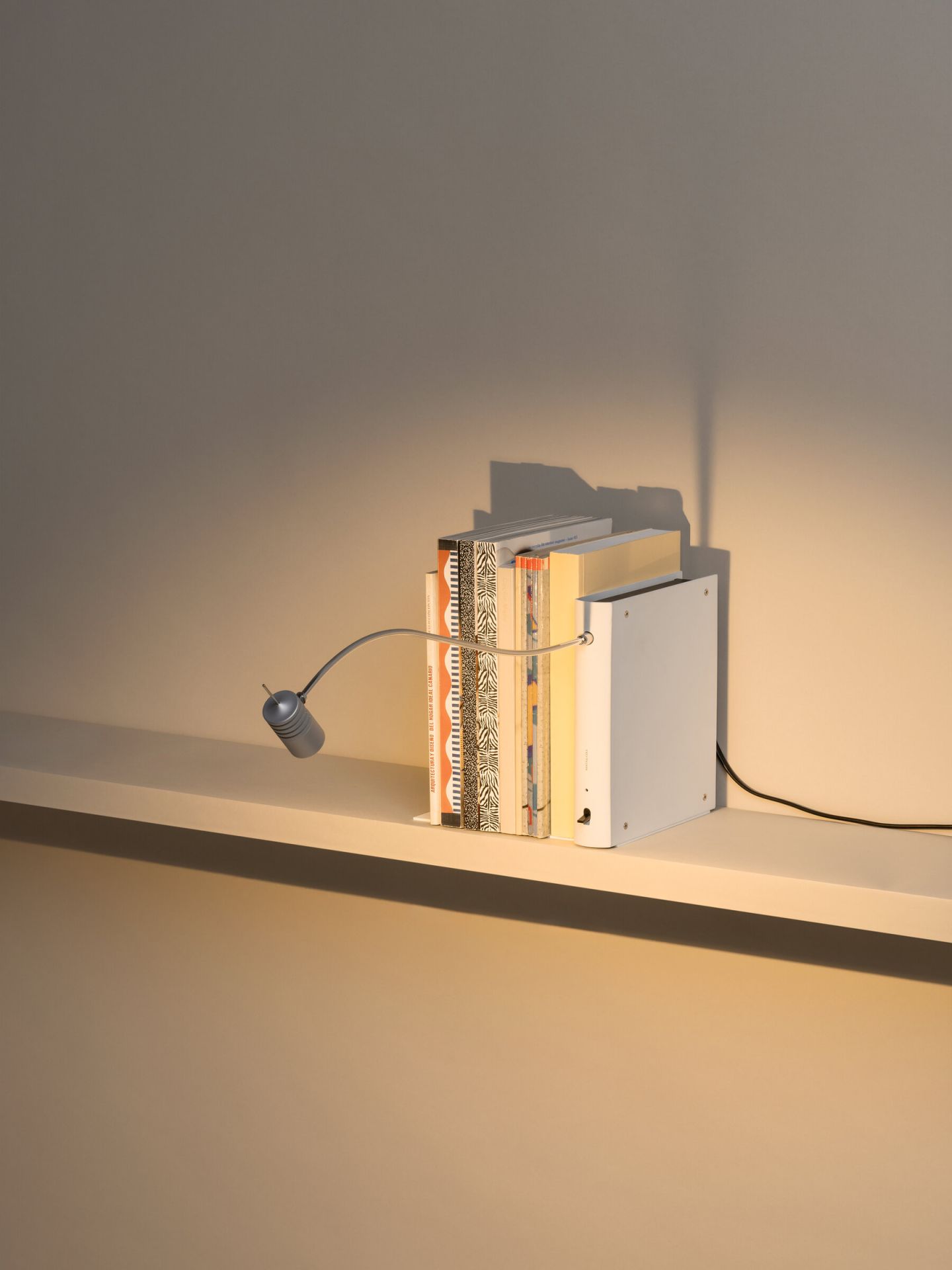 Bib Luz Table lamp Off White Santa & Cole