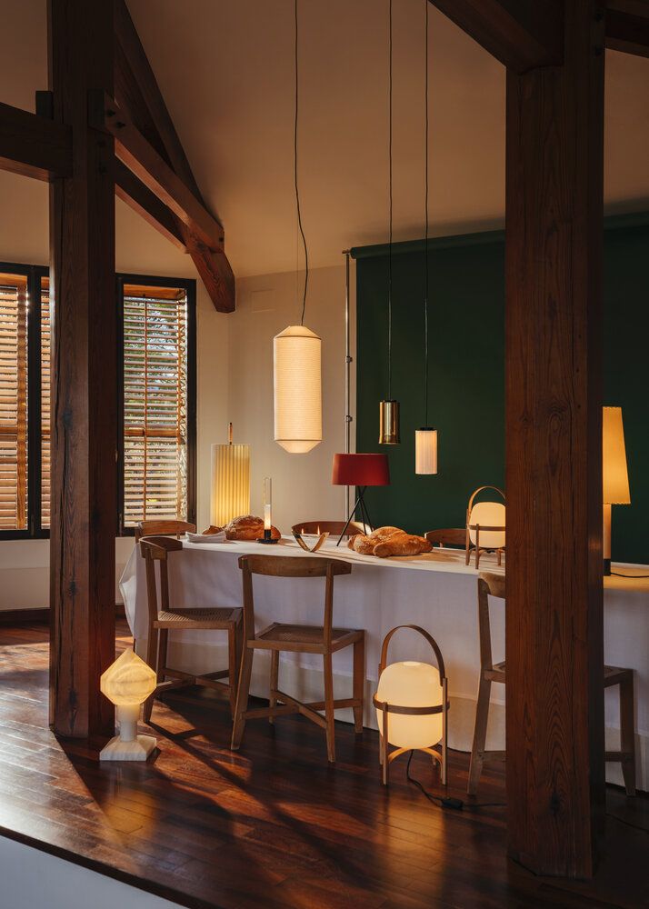 Cestita Batería Table lamp/ Battery light Santa & Cole