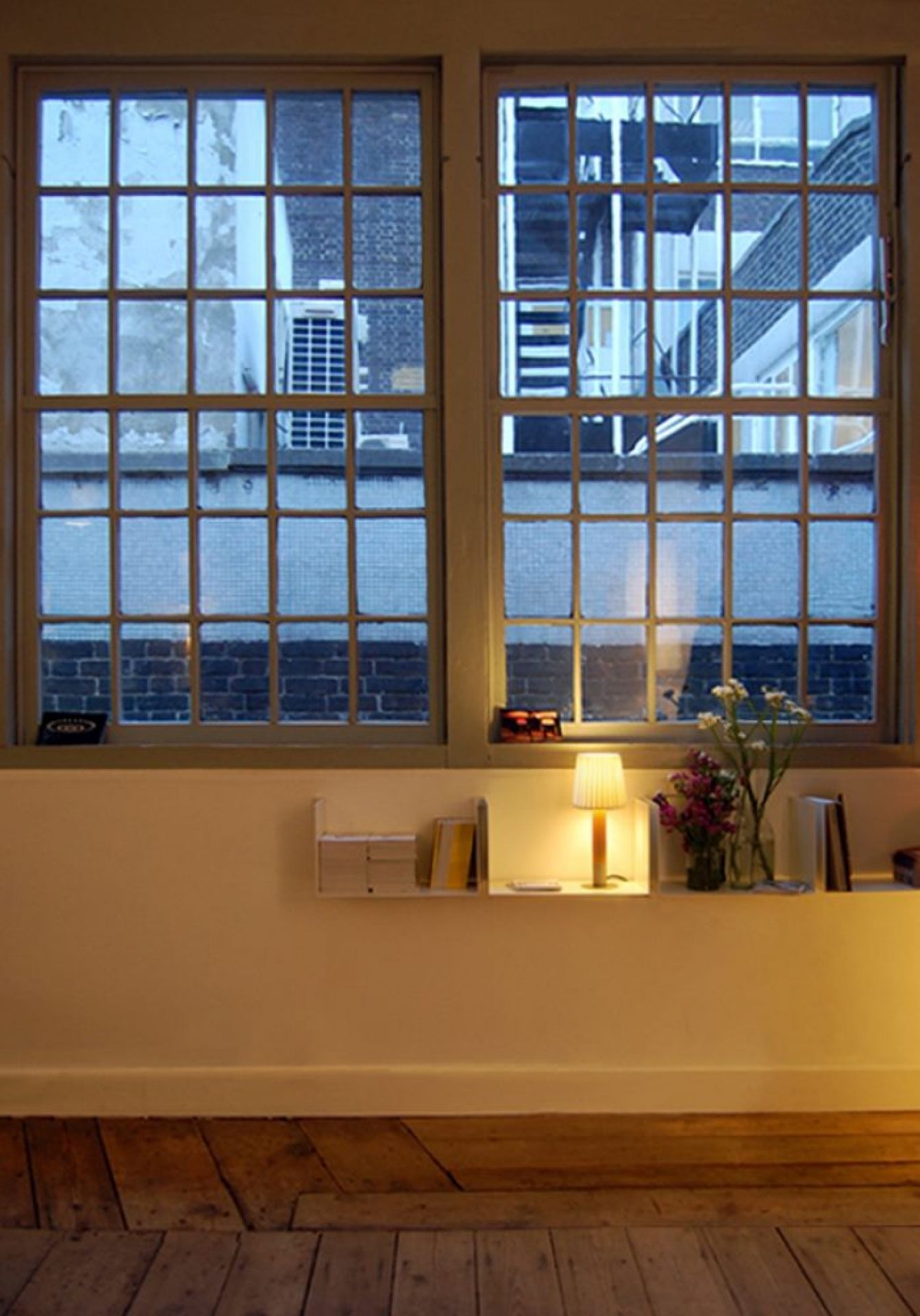 Basica Minima Table Lamp Santa & Cole