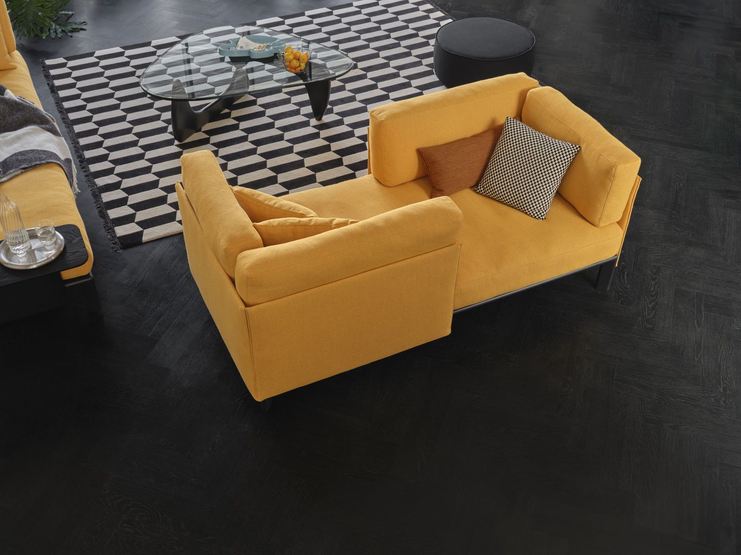 Noguchi Coffee Table Maple Vitra