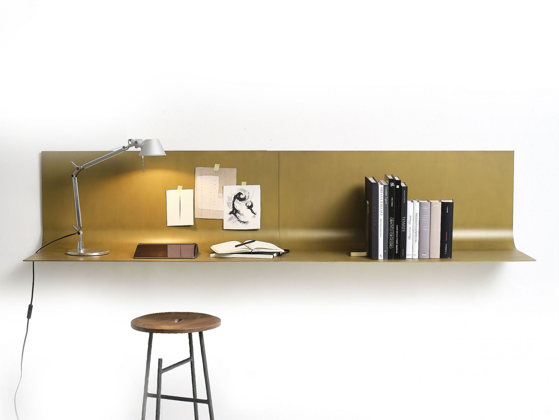 Sfoglia wall desk patinated bronze Mogg