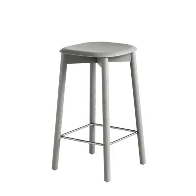 Soft Edge 82 Stool Hay