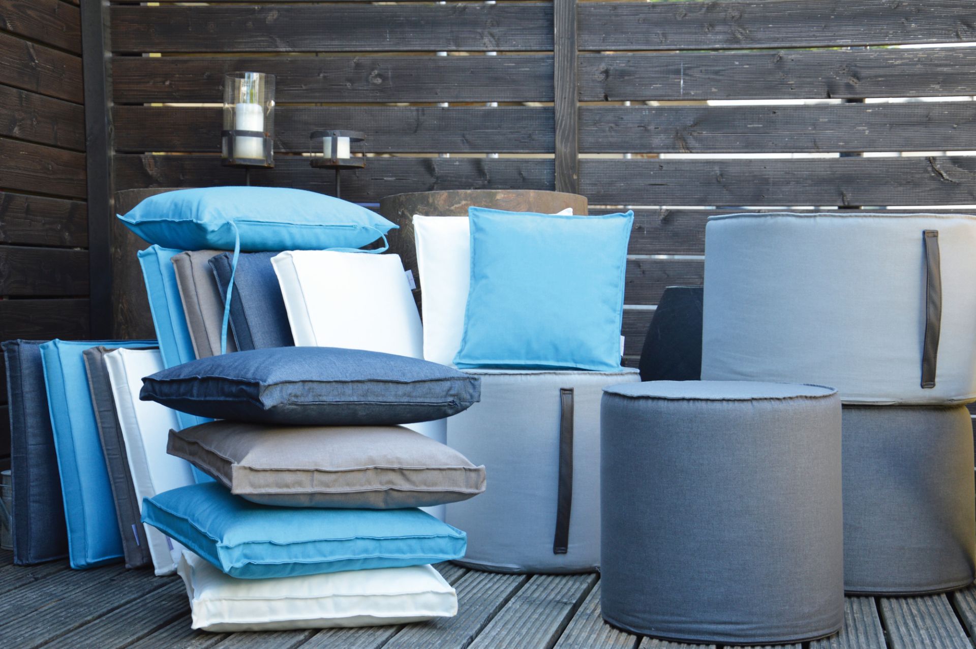 Batten Cushion for Lounge Armchair Navy Jan Kurtz
