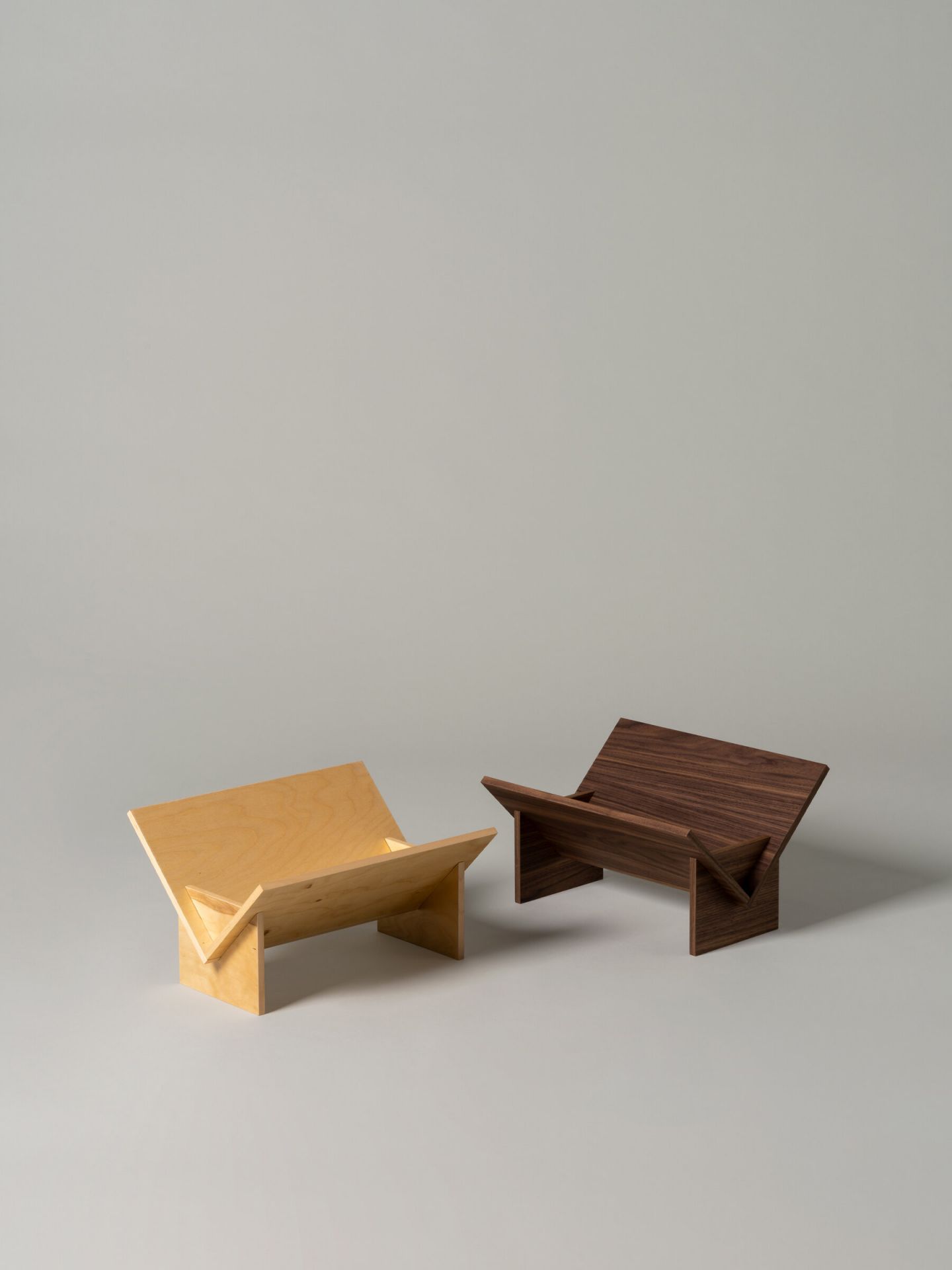 Oakland Bookcase birch Santa & Cole