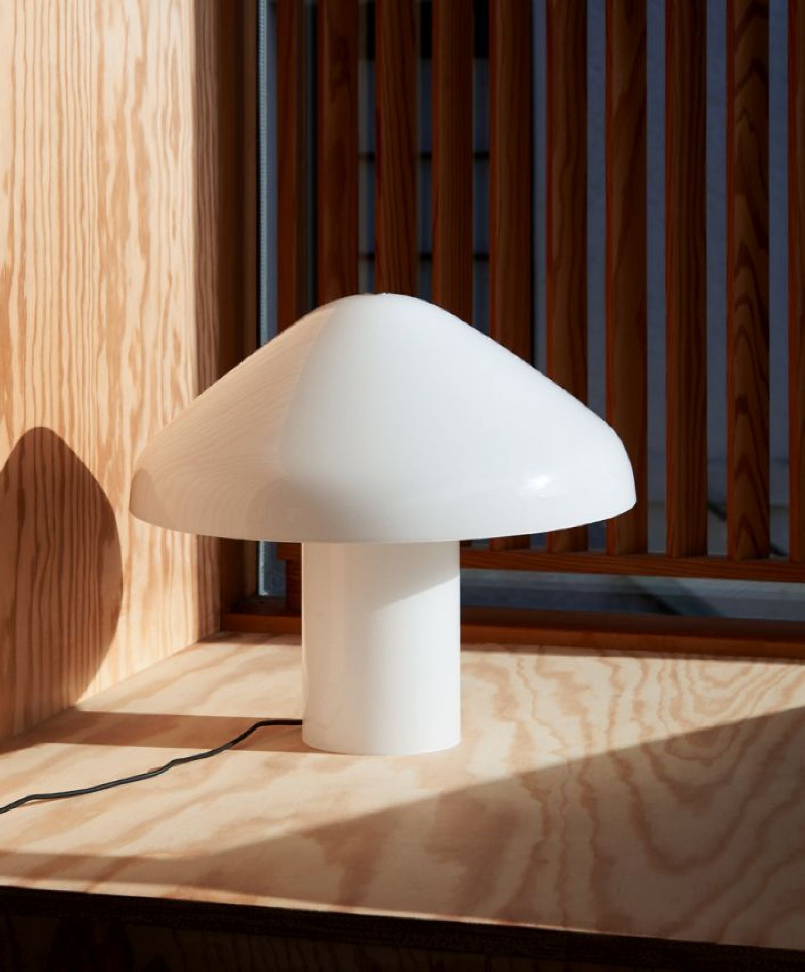 Pao Glass table lamp Hay