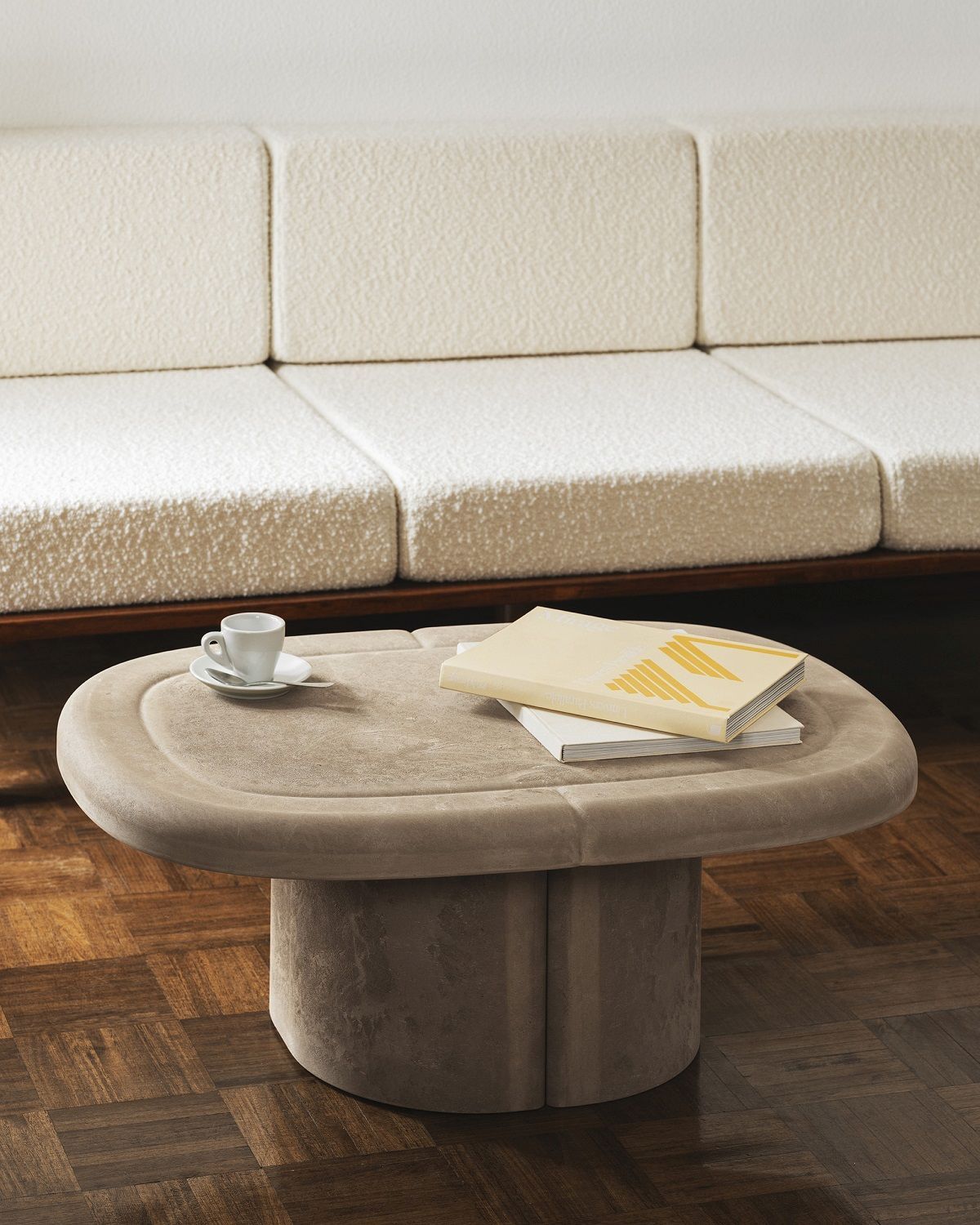 Alder Lounge Table Oval Indoor / Outdoor Coffee Table Mater