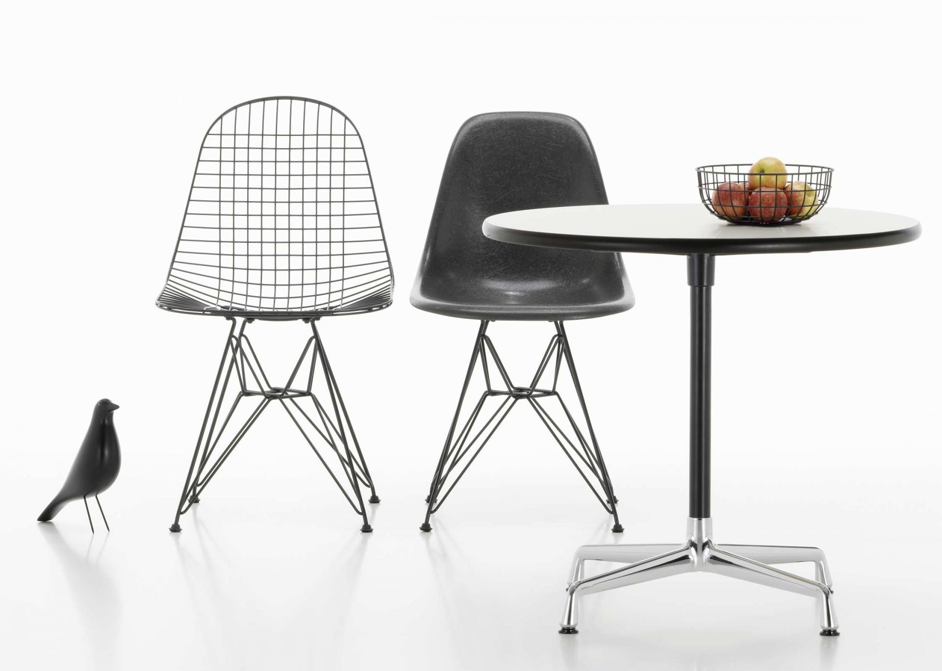 Eames Contract Table round Ø80 cm Vitra