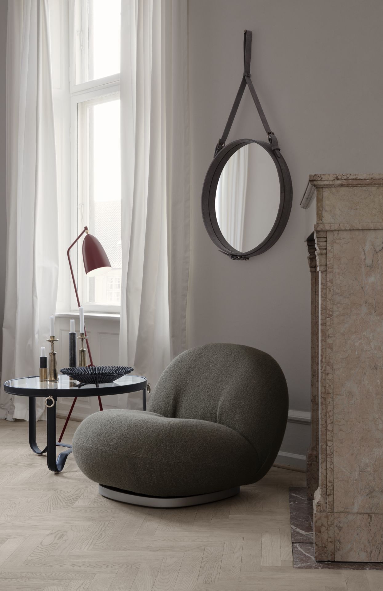 Gräshoppa / Grashoppa Floor light Dusty blue Gubi