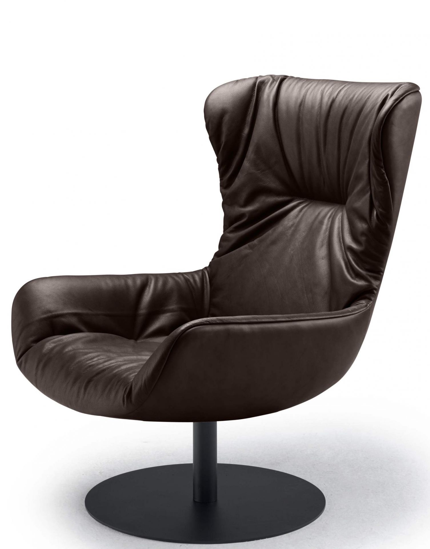 Leya wingback armchair Freifrau Manufaktur