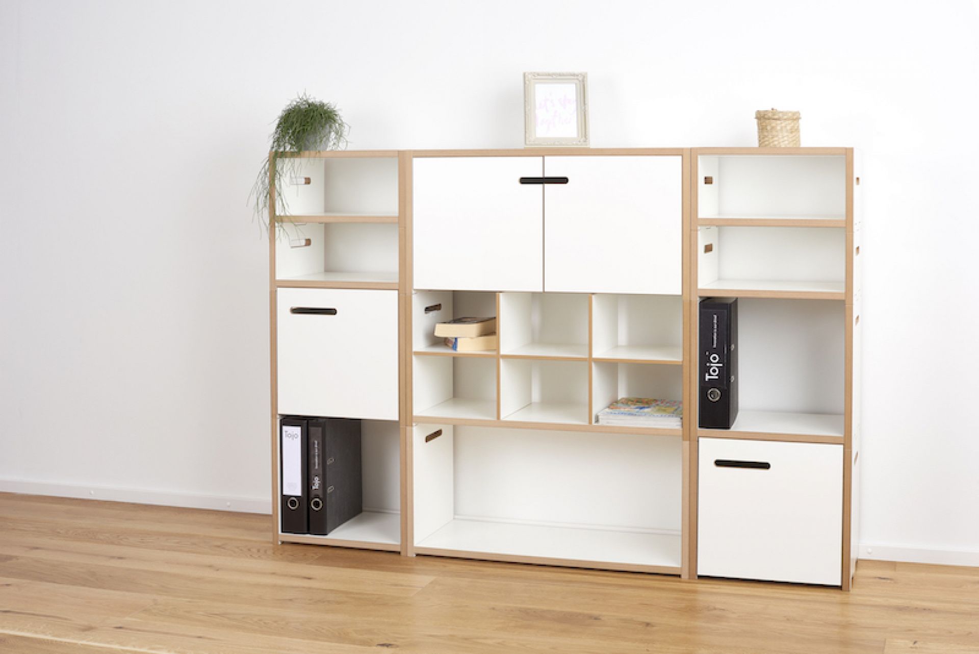 Tojo Halbstark Basic Module Low Shelf Series Tojo