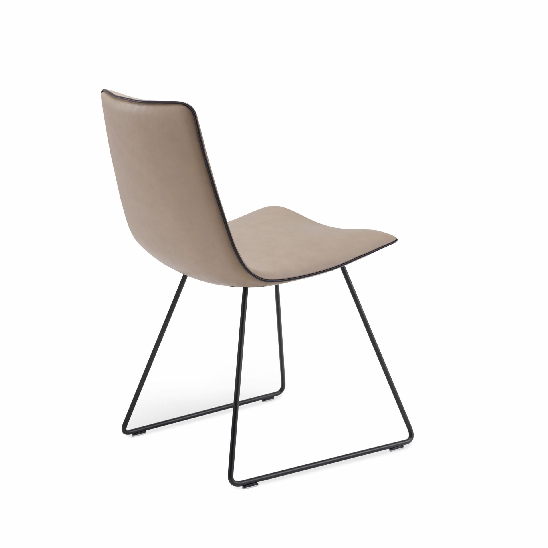 Amelie Basic Chair Freifrau Manufaktur