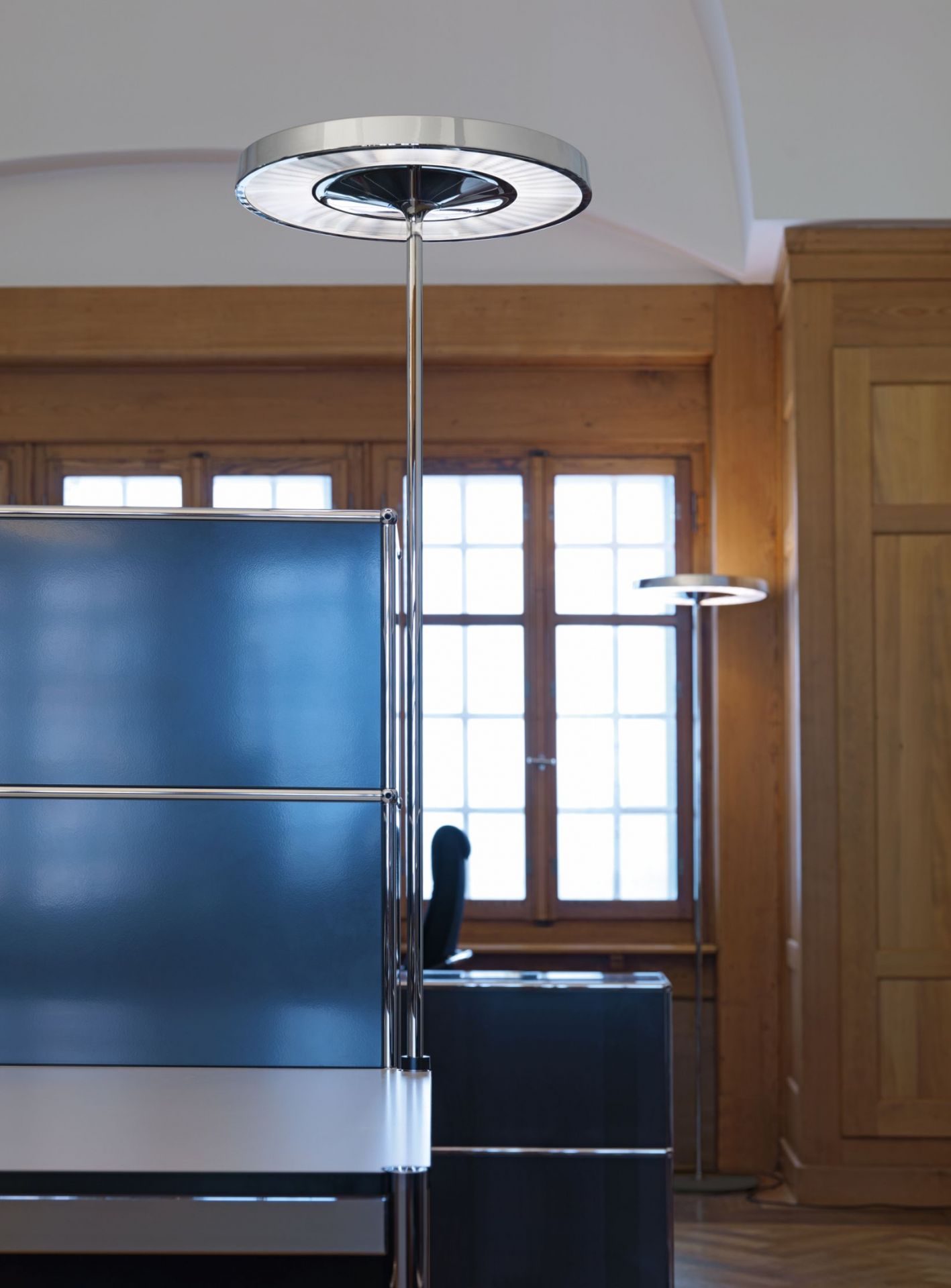 Disk Surface-mounted table lamp for USM Haller 3000K Belux