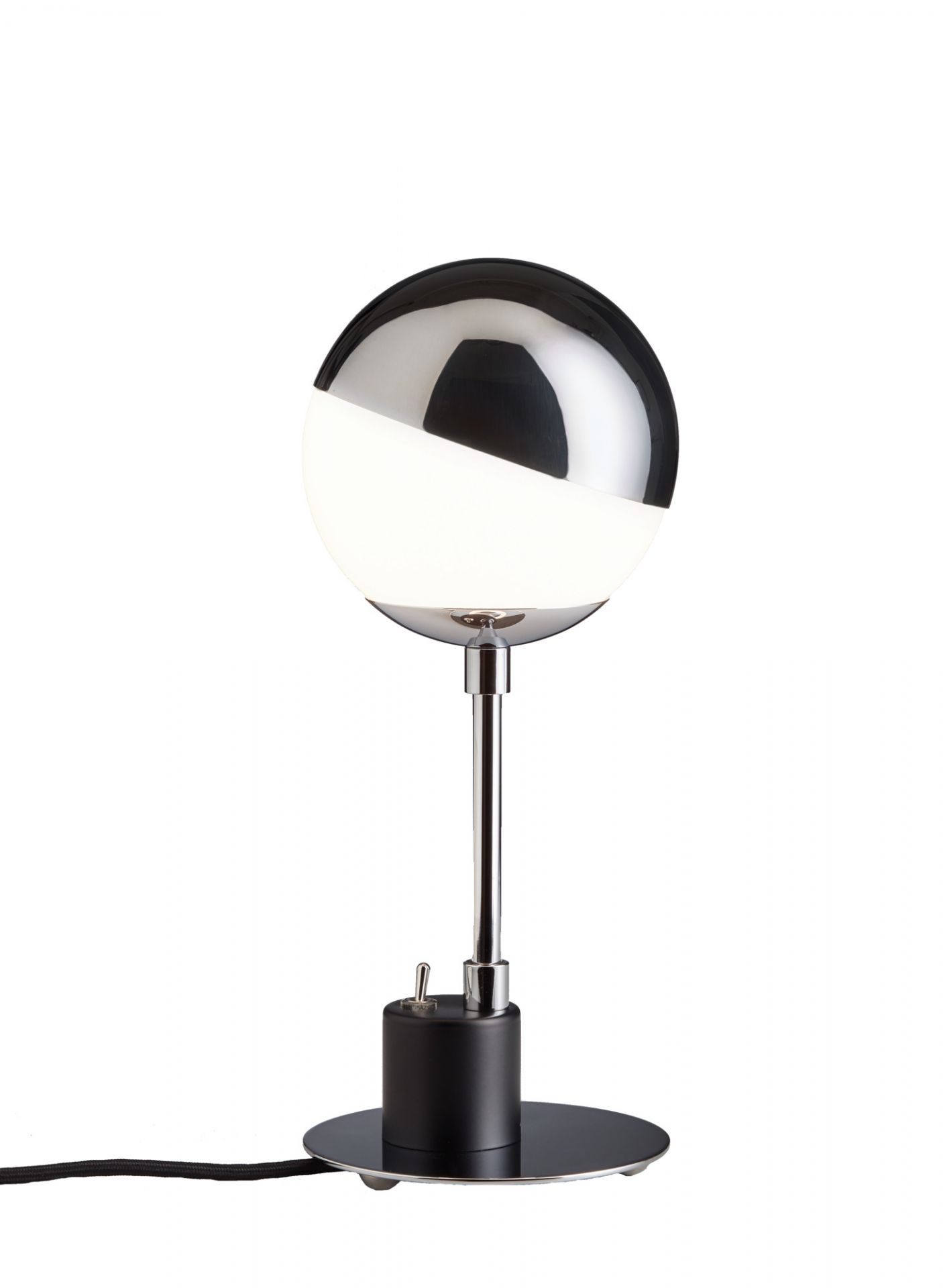SF 28 / SF28 Table Lamp with Hemisphere Tecnolumen