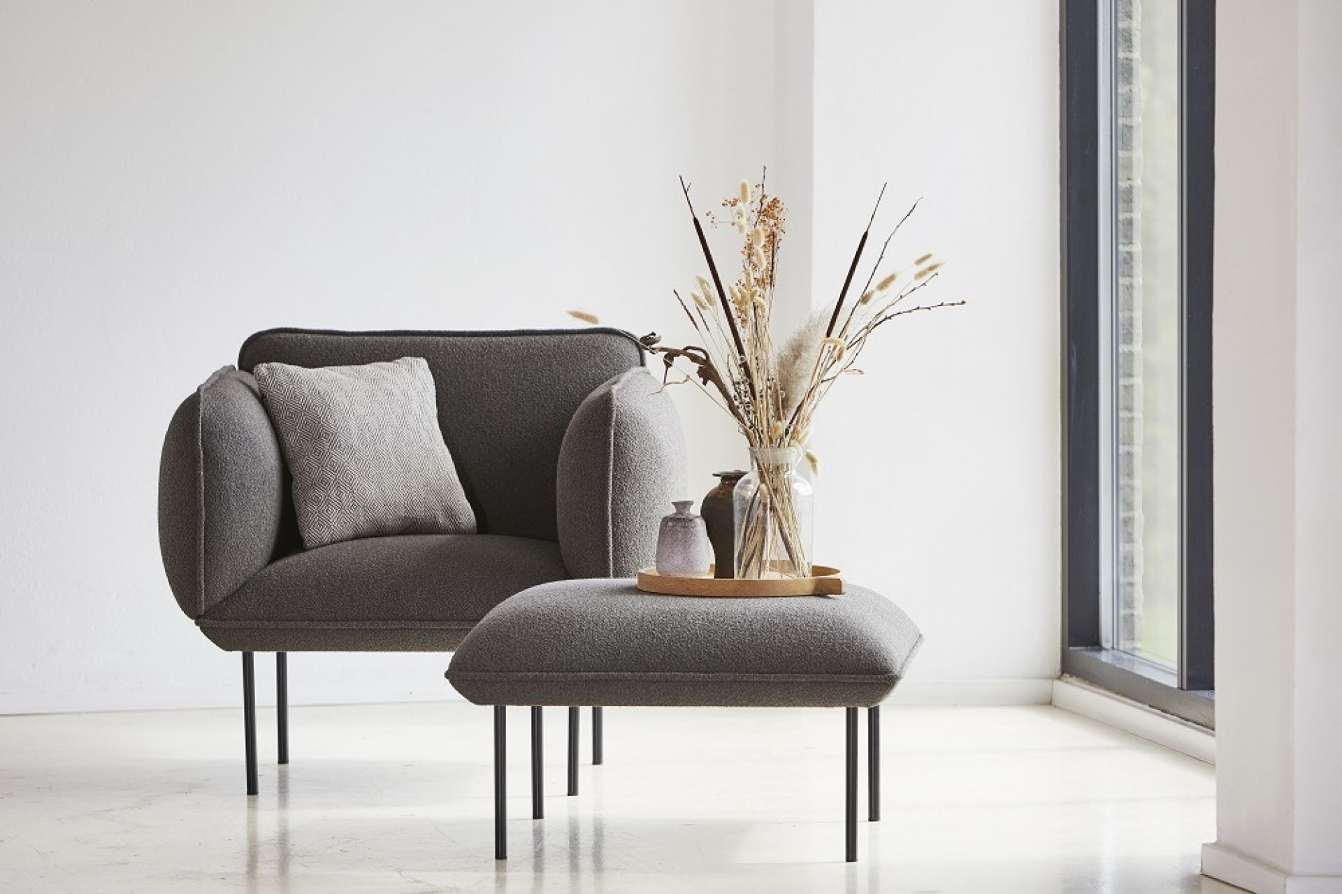 Nakki Armchair Woud