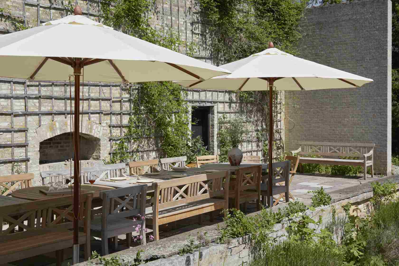 Drachmann Table Outdoor dining table Skagerak by Fritz Hansen 