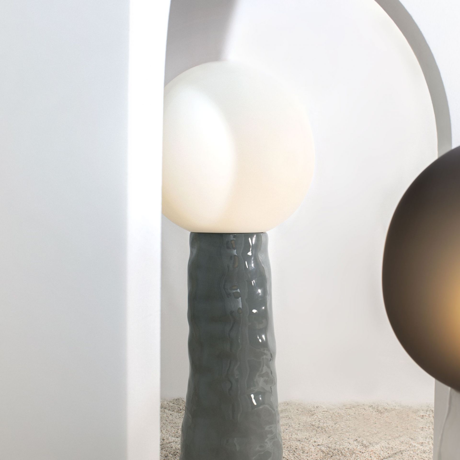Kokeshi Floor Lamp Pulpo