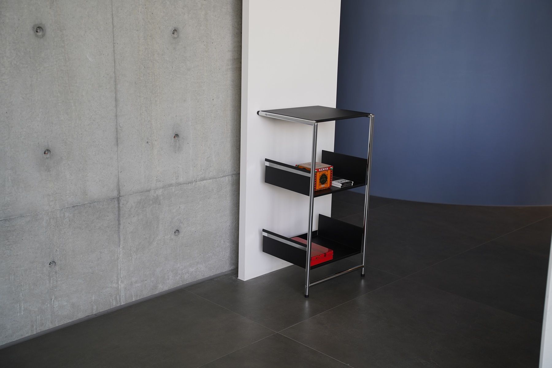 Cover plate for Pool 82 S Leaning shelf / Shoe rack Mox