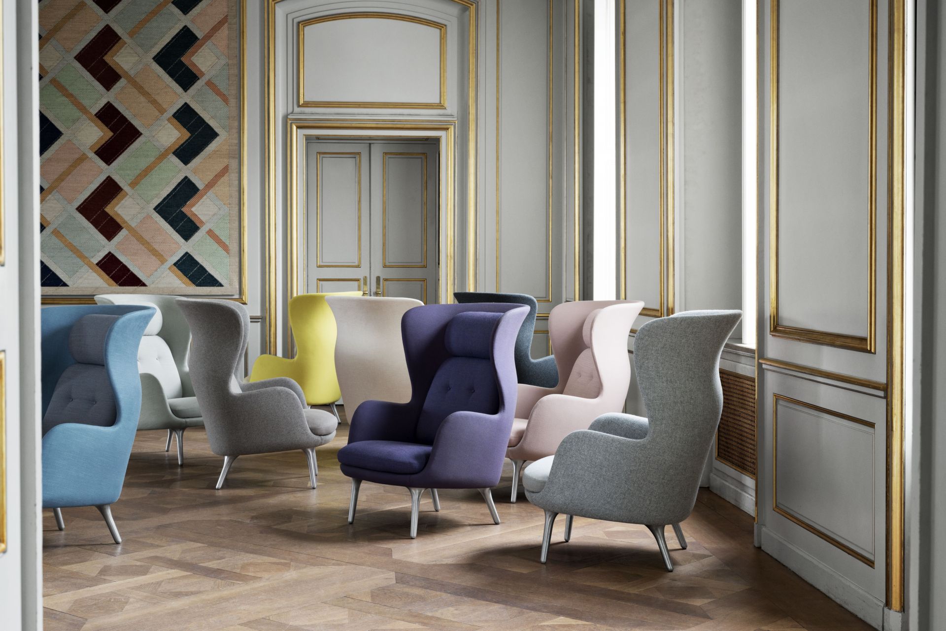 Ro Armchair Wood Fritz Hansen