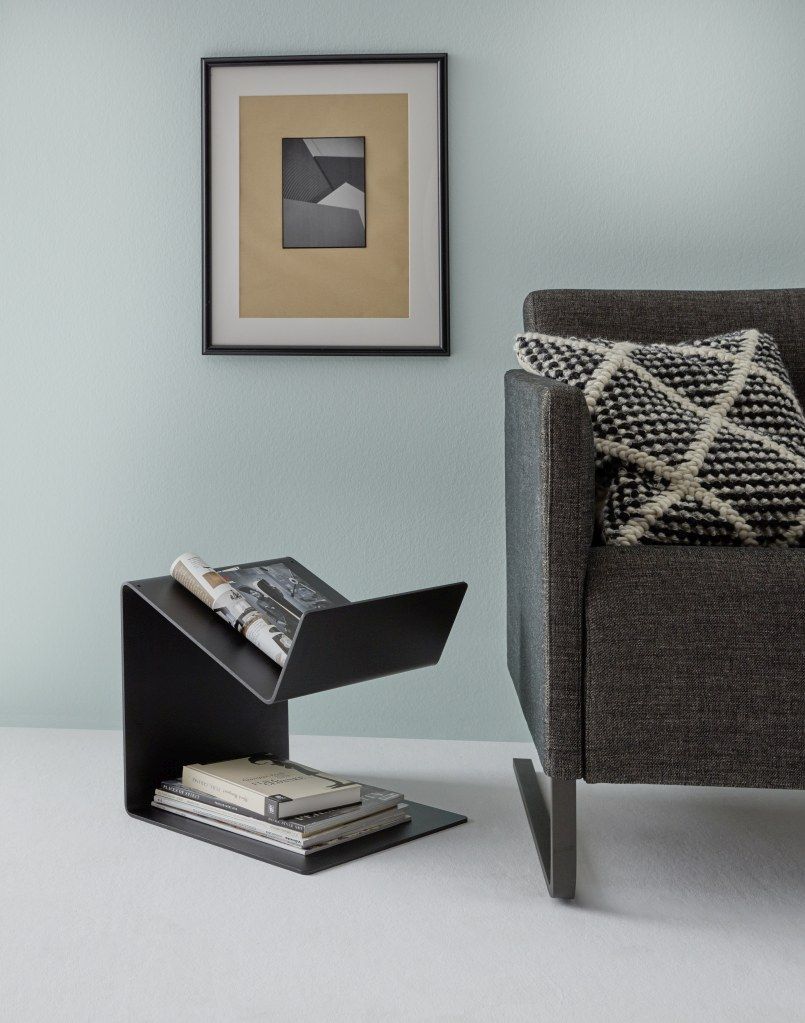 Buk side table Müller Möbelwerkstätten