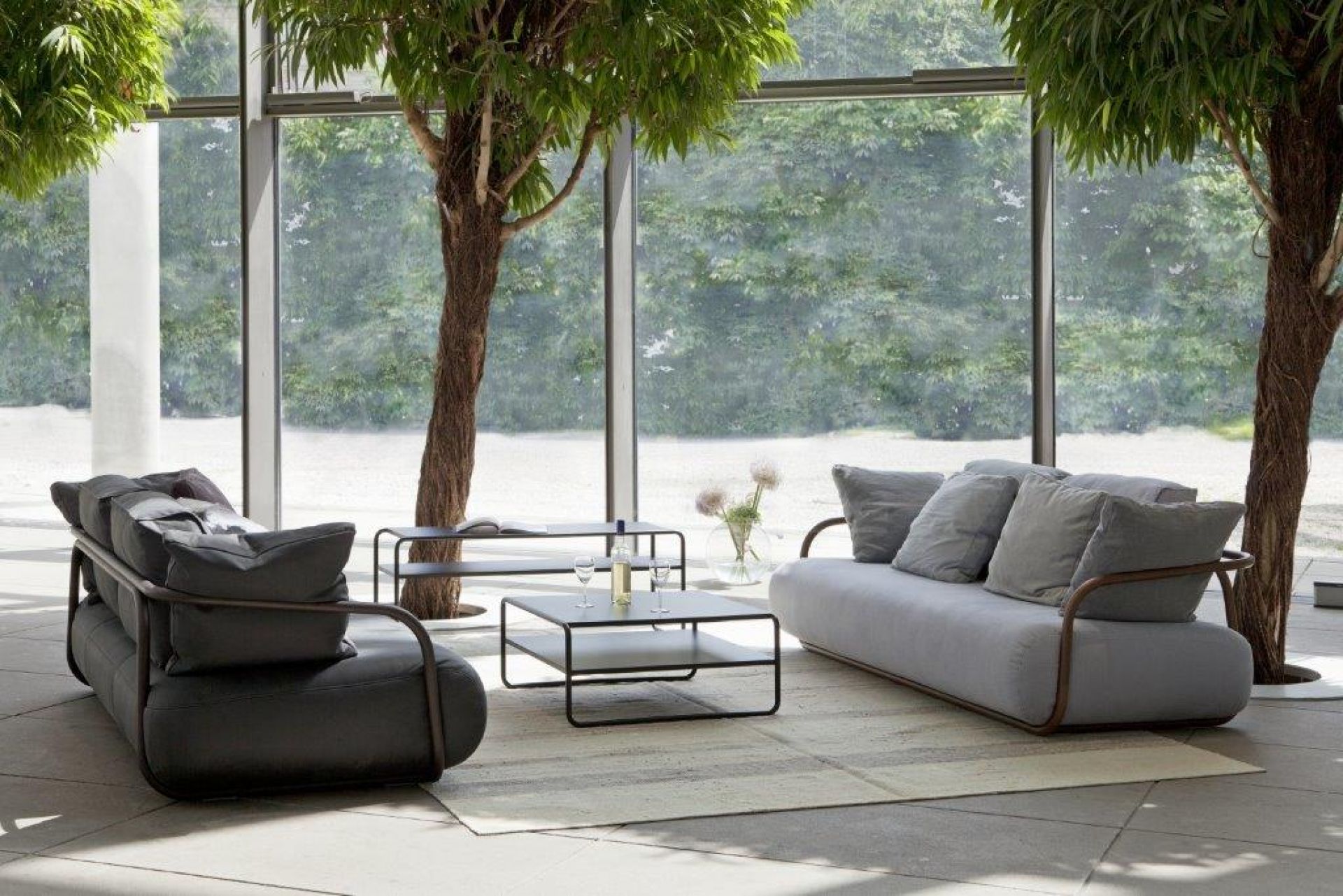 2002 bentwood sofa Thonet