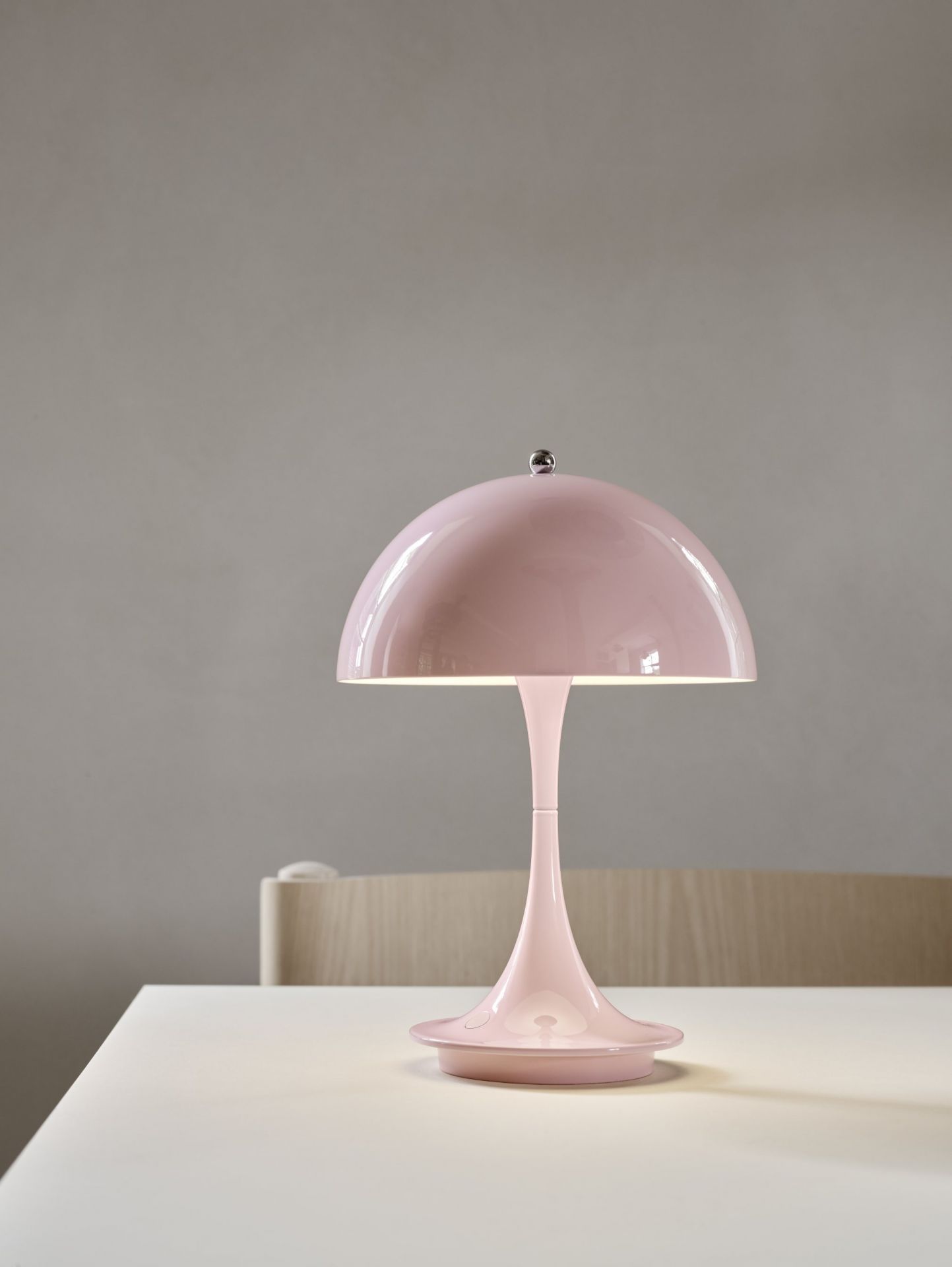 Panthella 160 Portable rechargeable LED table lamp Indoor/Outdoor Louis Poulsen SINGLE PIECES