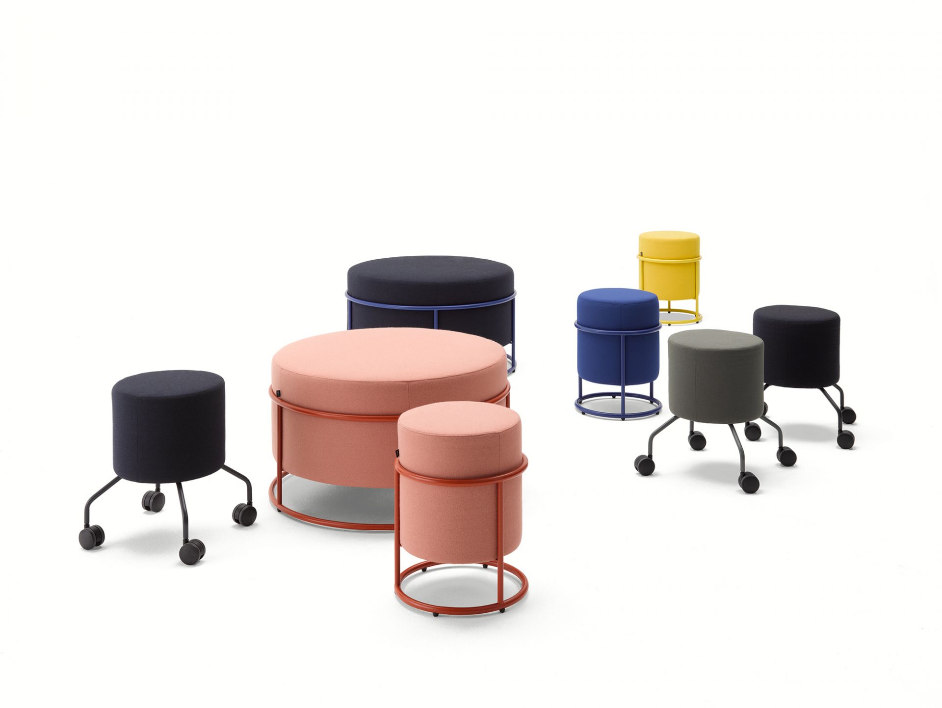 Drop Stool on Wheels Cor