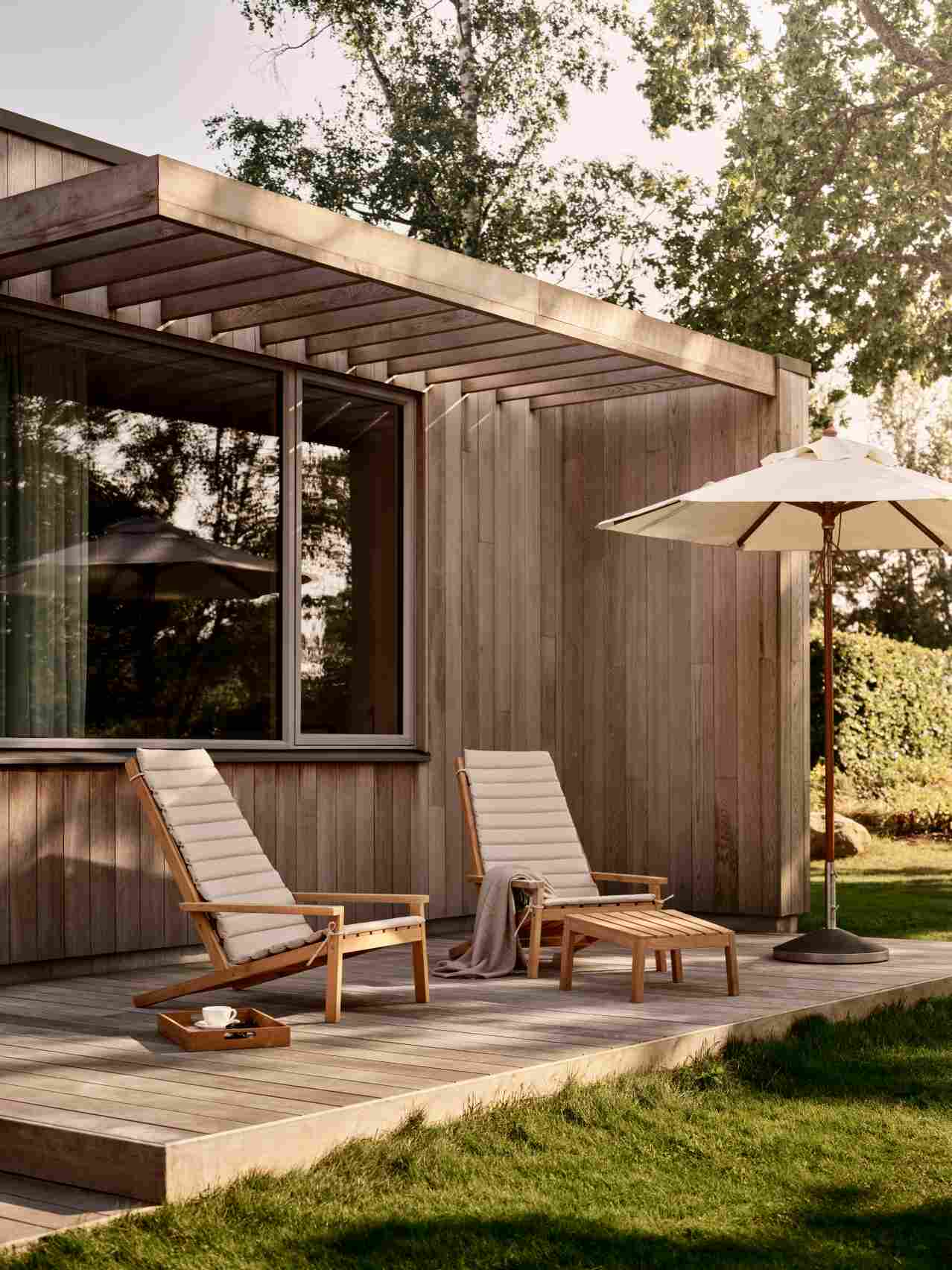 Between Lines Stool Outdoor Skagerak by Fritz Hansen