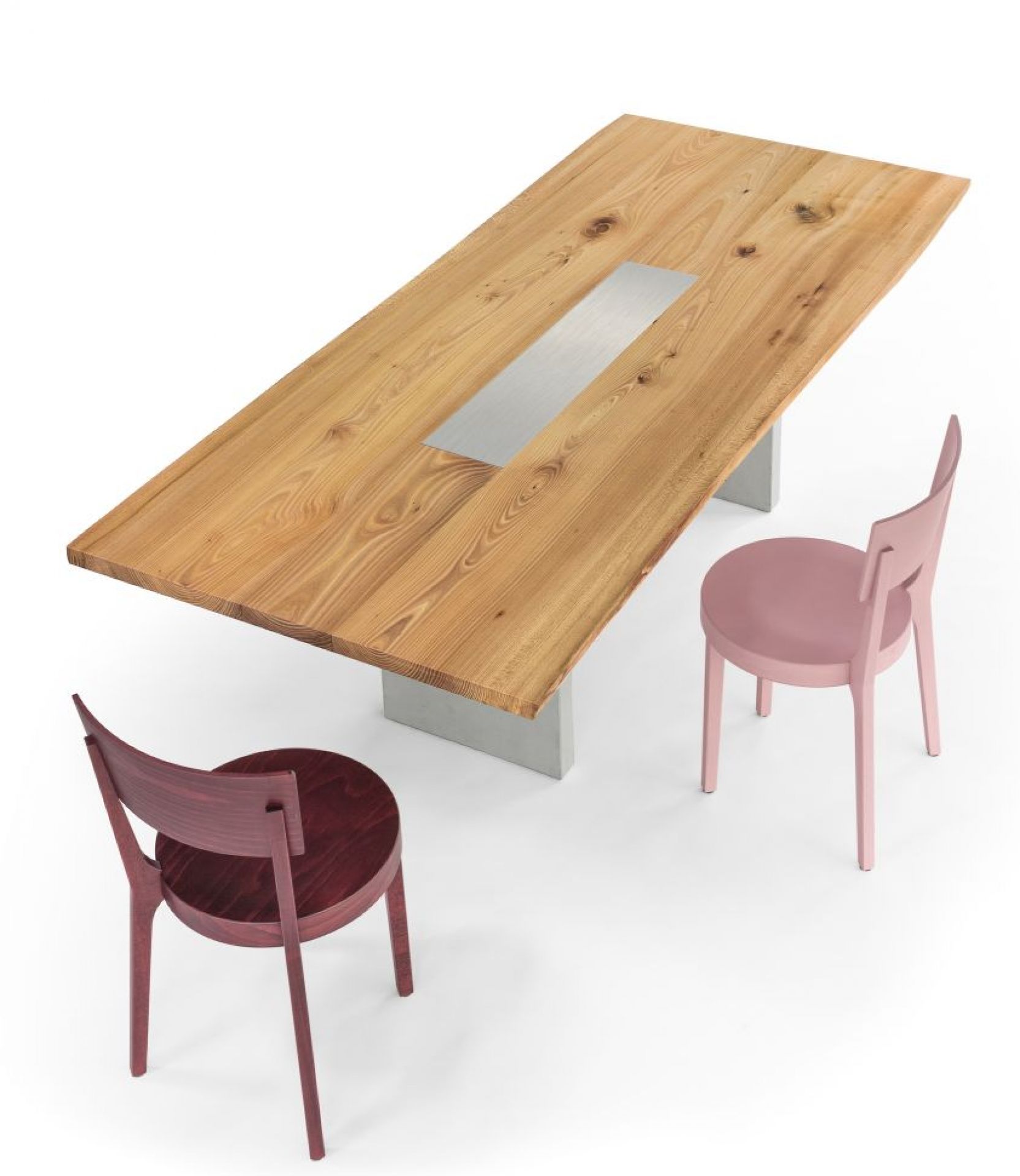 Nur Table Girsberger
