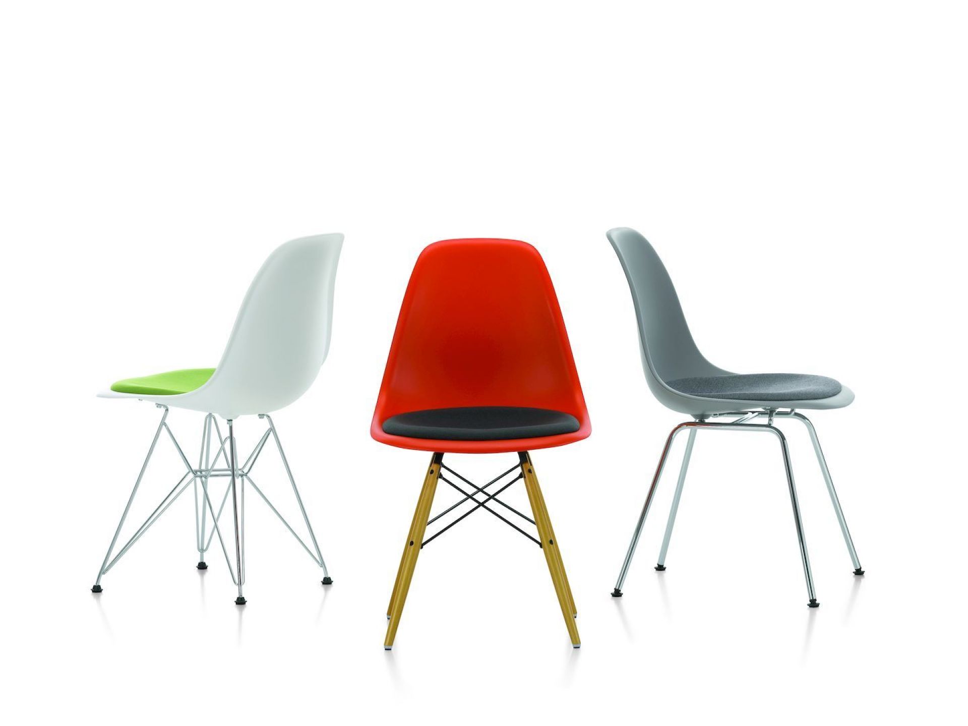 Eames Plastic Side Chair DSW Chair with Seat Cushion Vitra Eames Plastic Side Chair DSW Chair with Seat Cushion Vitra