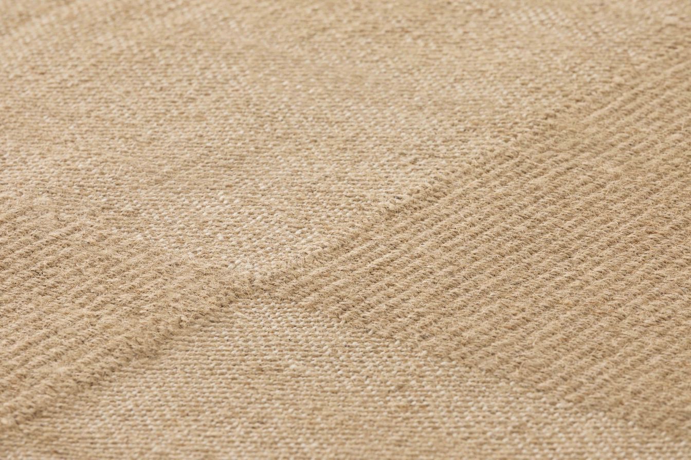 Roots Rug 02 192 x 240cm Gan