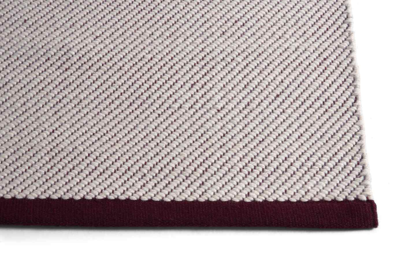Bias Rug Tint Rug Hay