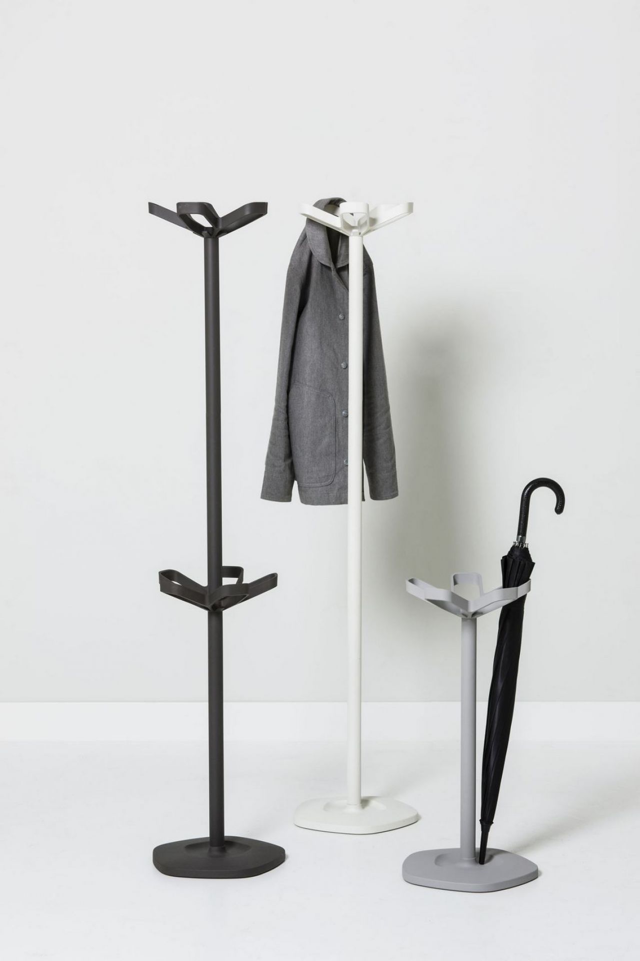Flower Plus wardrobe with umbrella stand Cascando