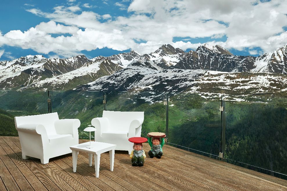 Bubble Club table Outdoor Kartell