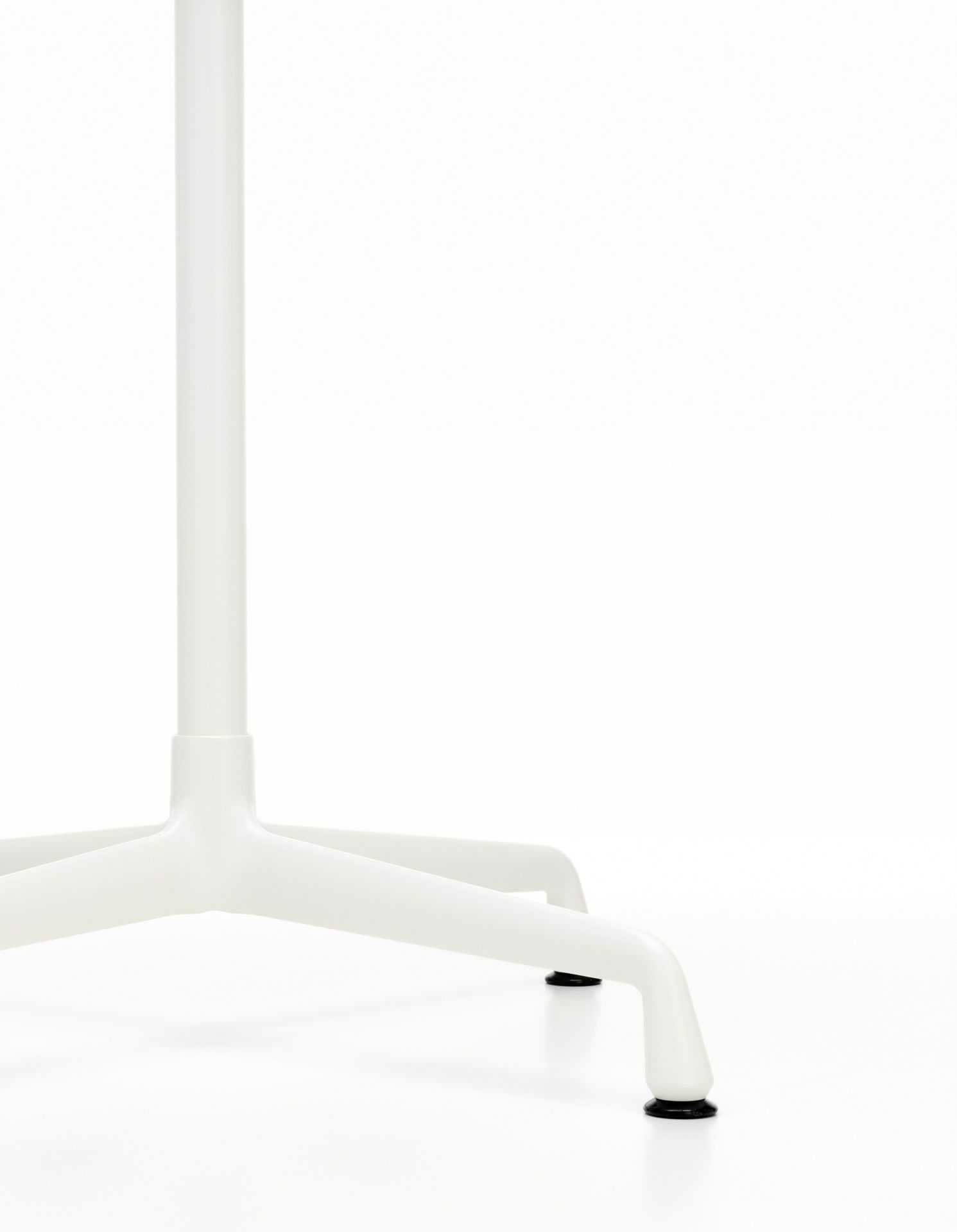 Eames Contract Table Square Vitra