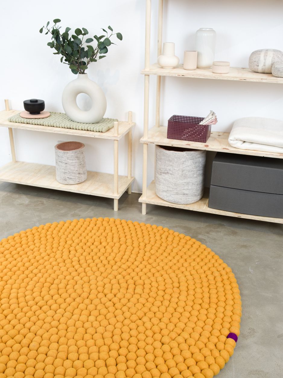 Big One Round Felt carpet Ø 300 cm myfelt Ochre yellow