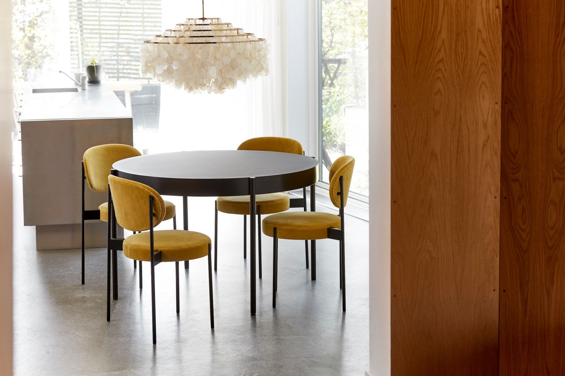 Series 430 Table Verpan