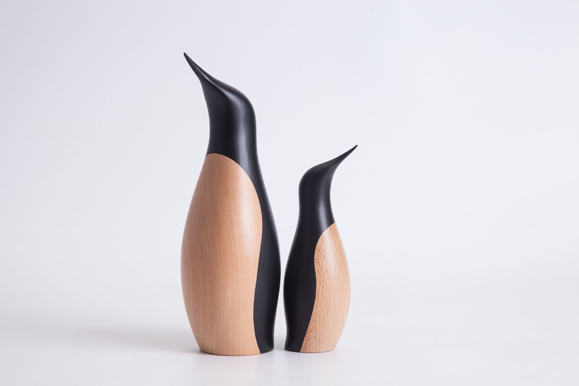 Large penguin wooden figure Architectmade SINGLE PIECE