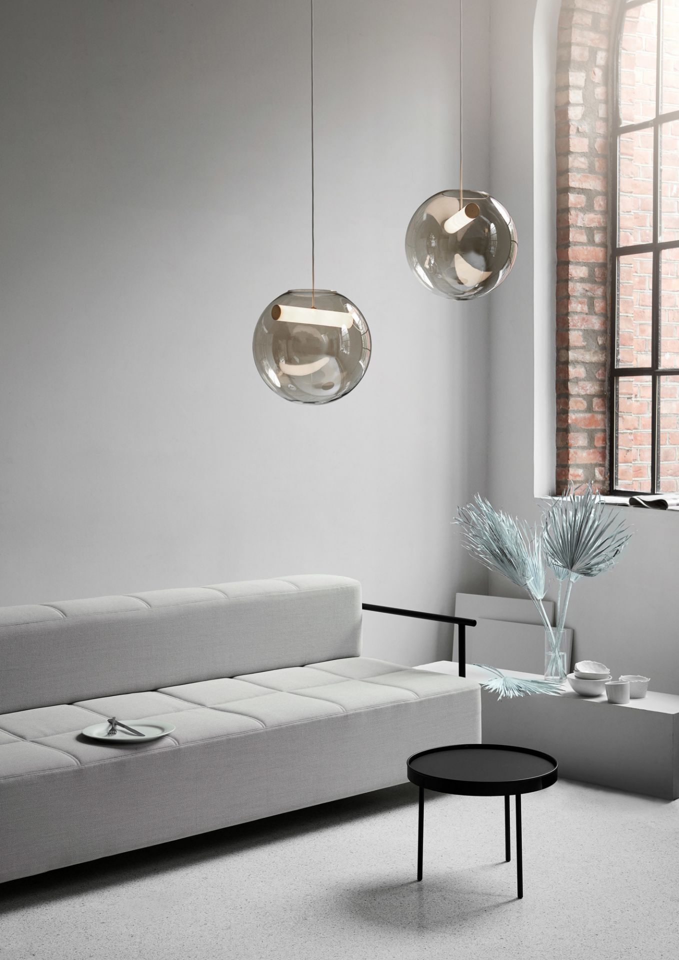 Reveal Pendant light Northern