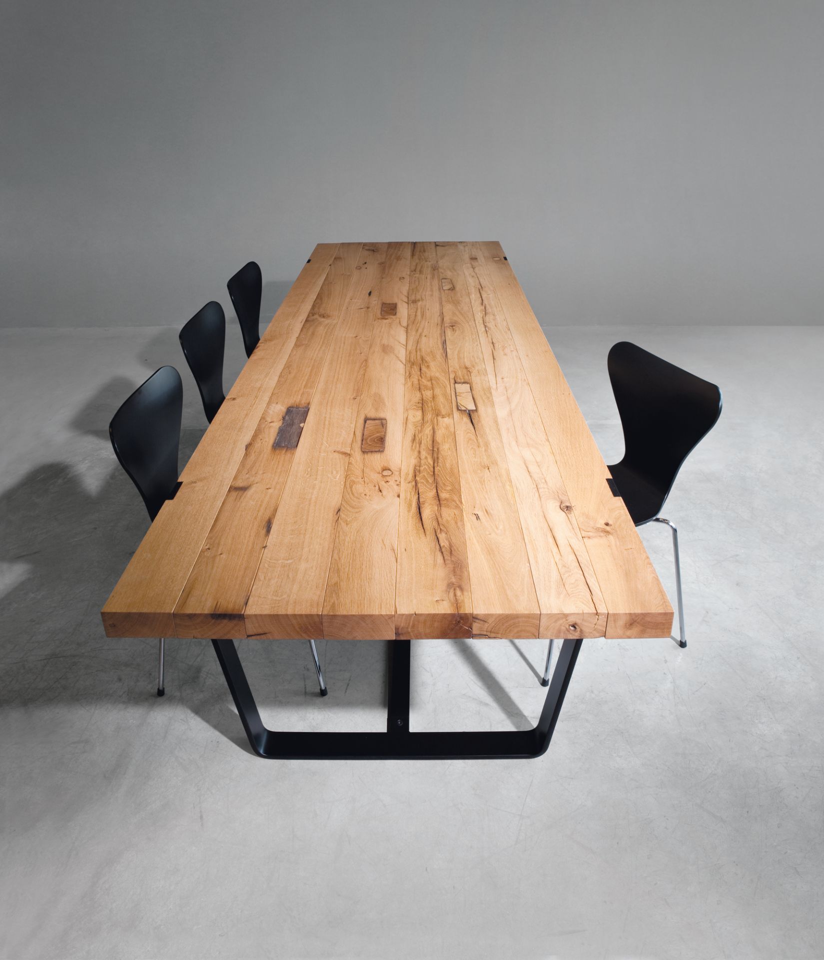BB 11 Clamp table oak Janua