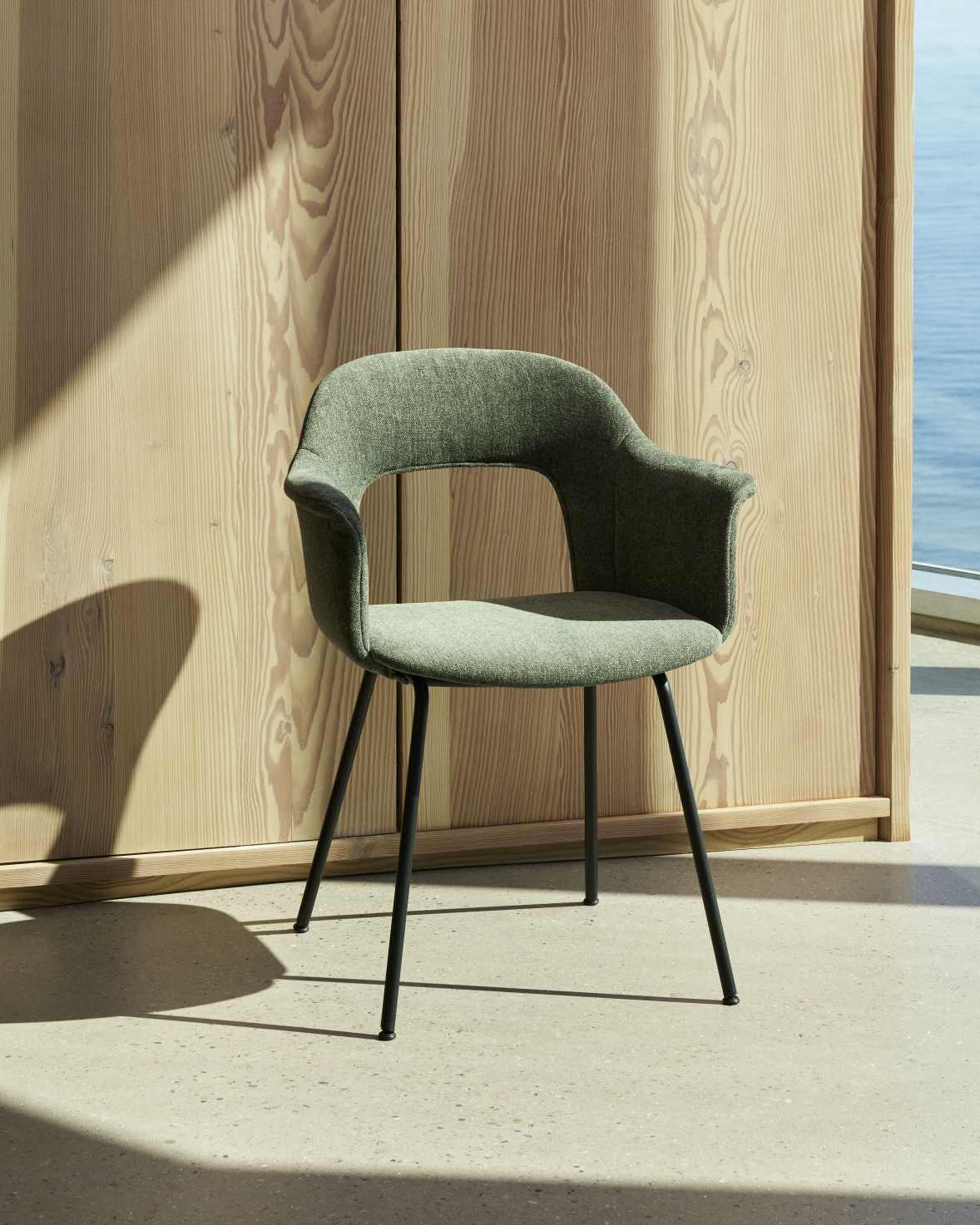 Layout Armchair 214 Armchair Hay   