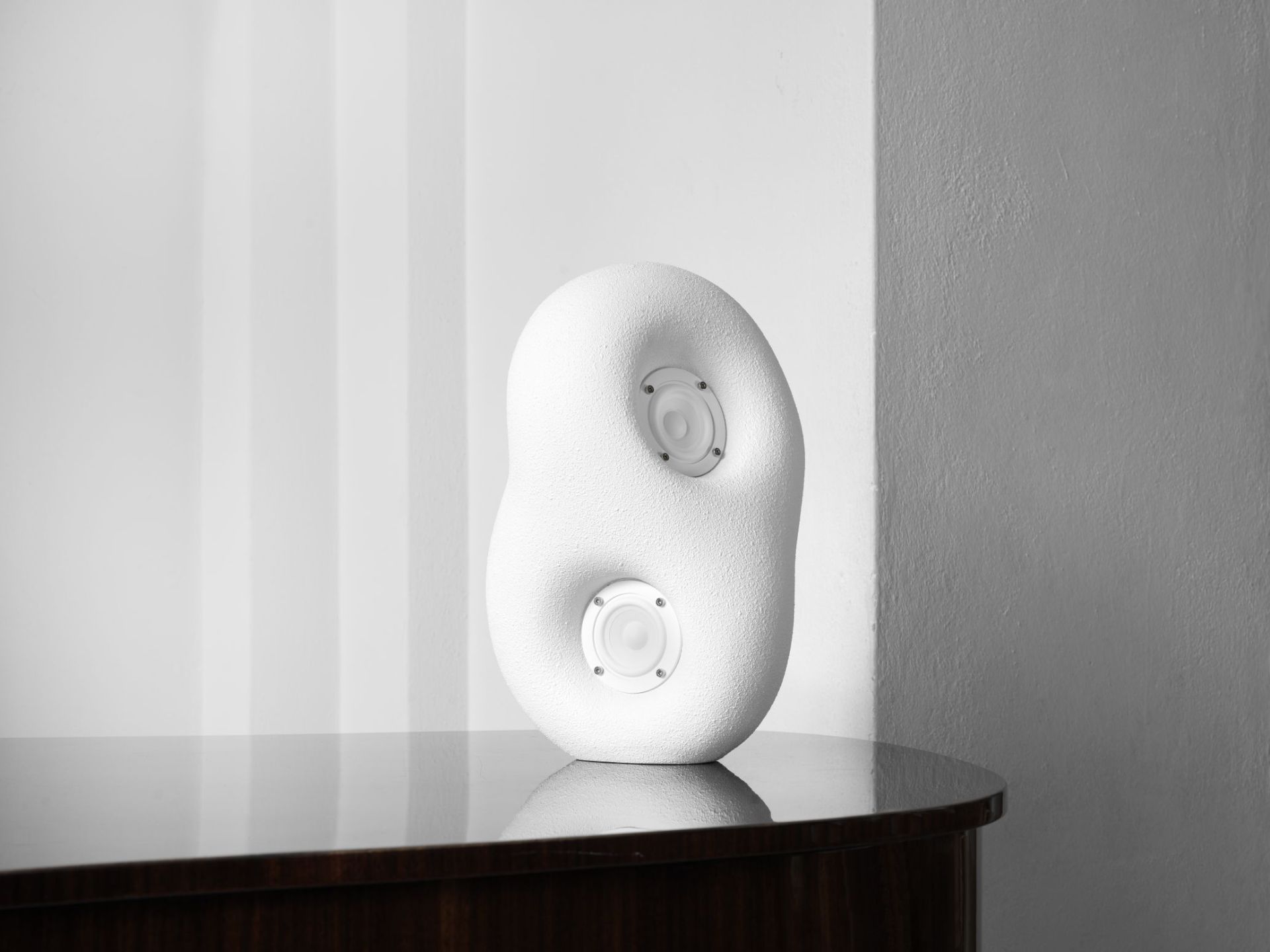 Acoustic sculpture Loudspeaker Transparent