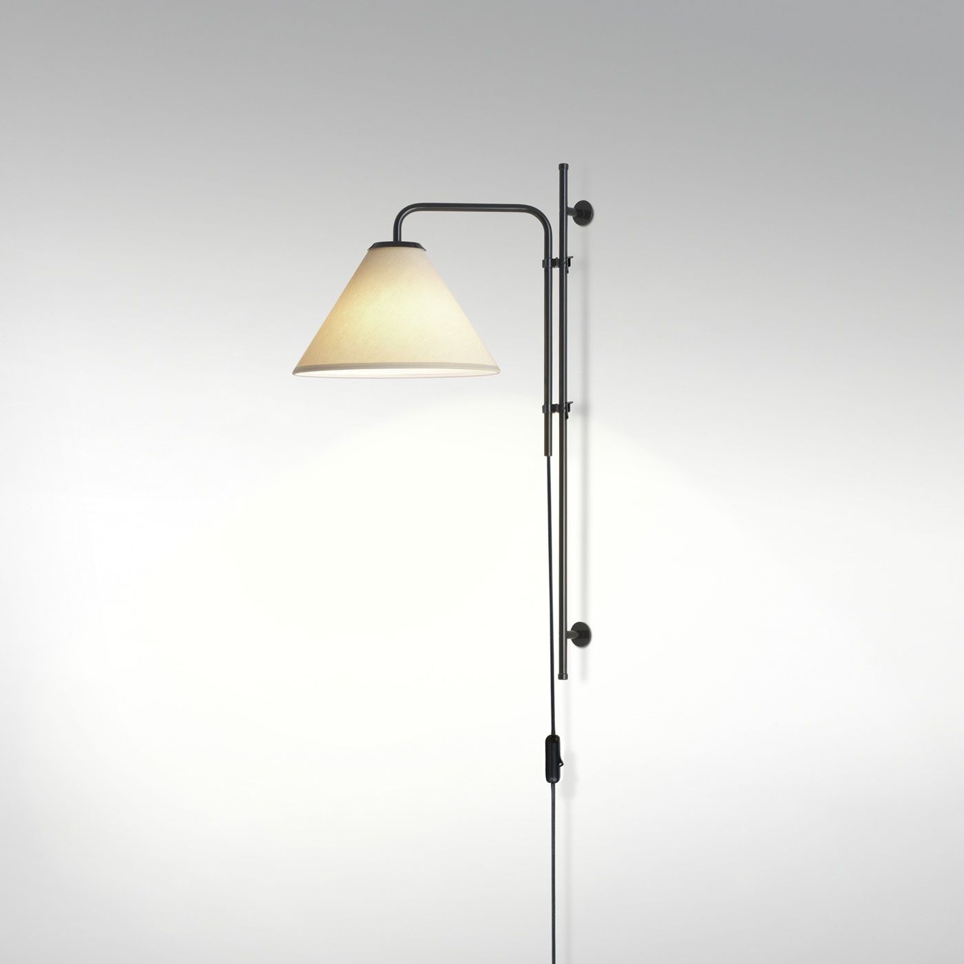 Funiculí A Fabric wall light marset